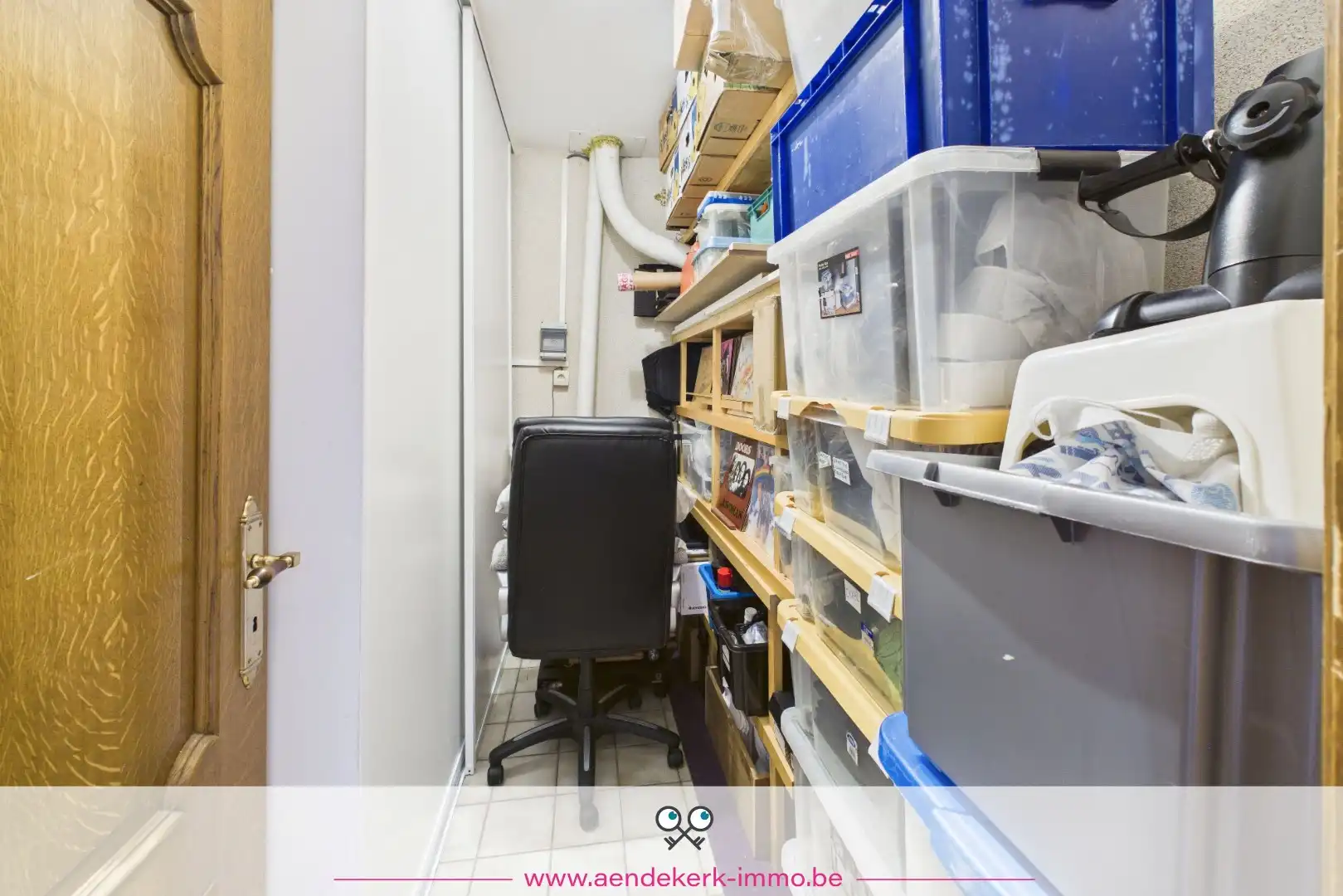 Vrijstaande woning op wandelafstand van het centrum van Maaseik foto 11