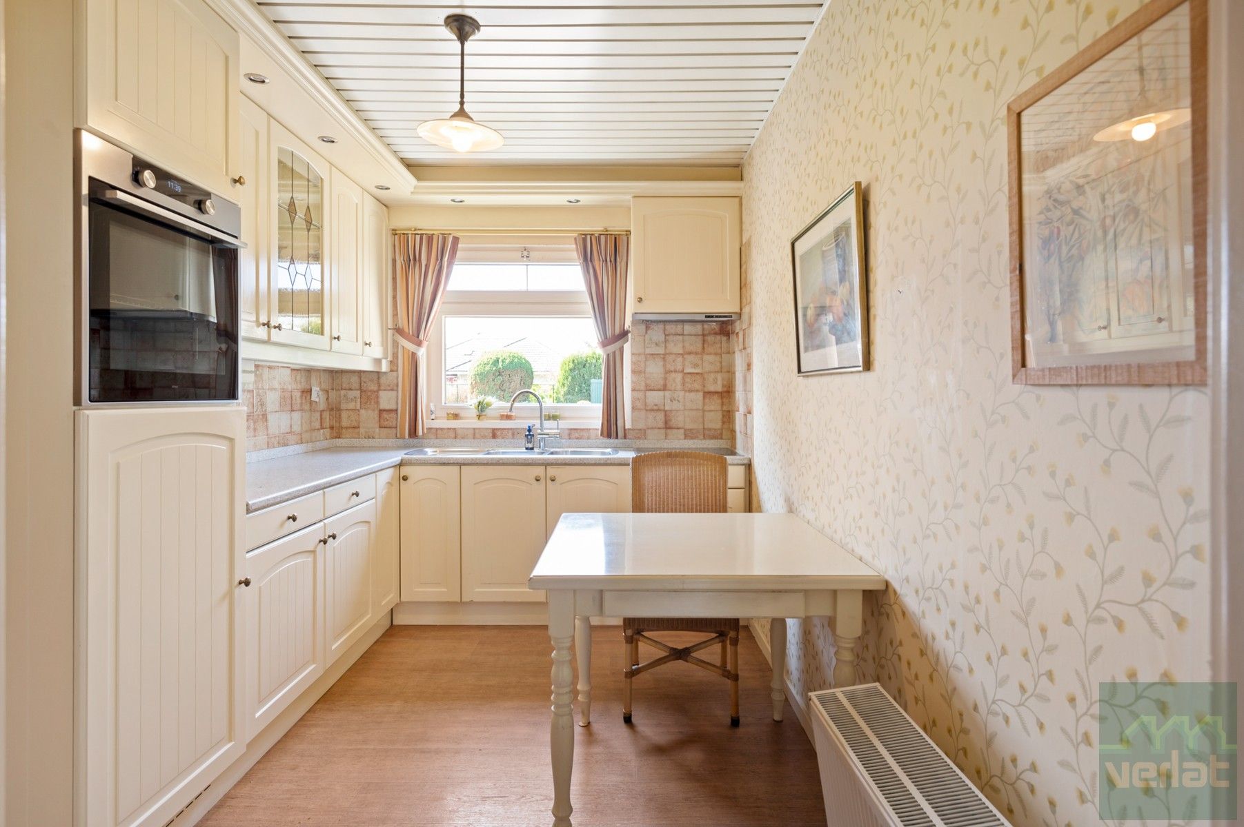 Uitstekend gelegen woning met westtuin foto 11