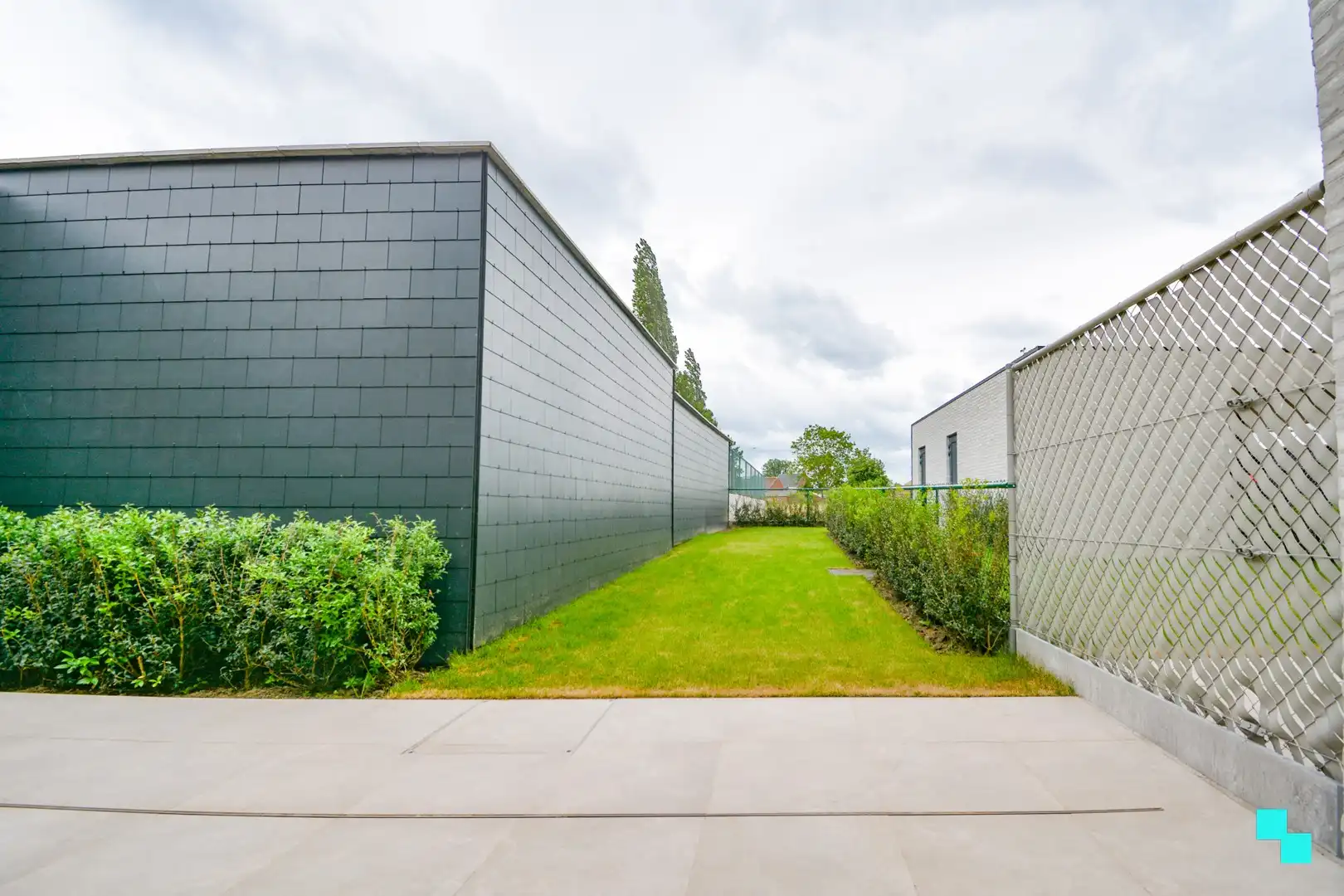 Volledig afgewerkte nieuwbouwwoning met carport te Sleihage foto 25