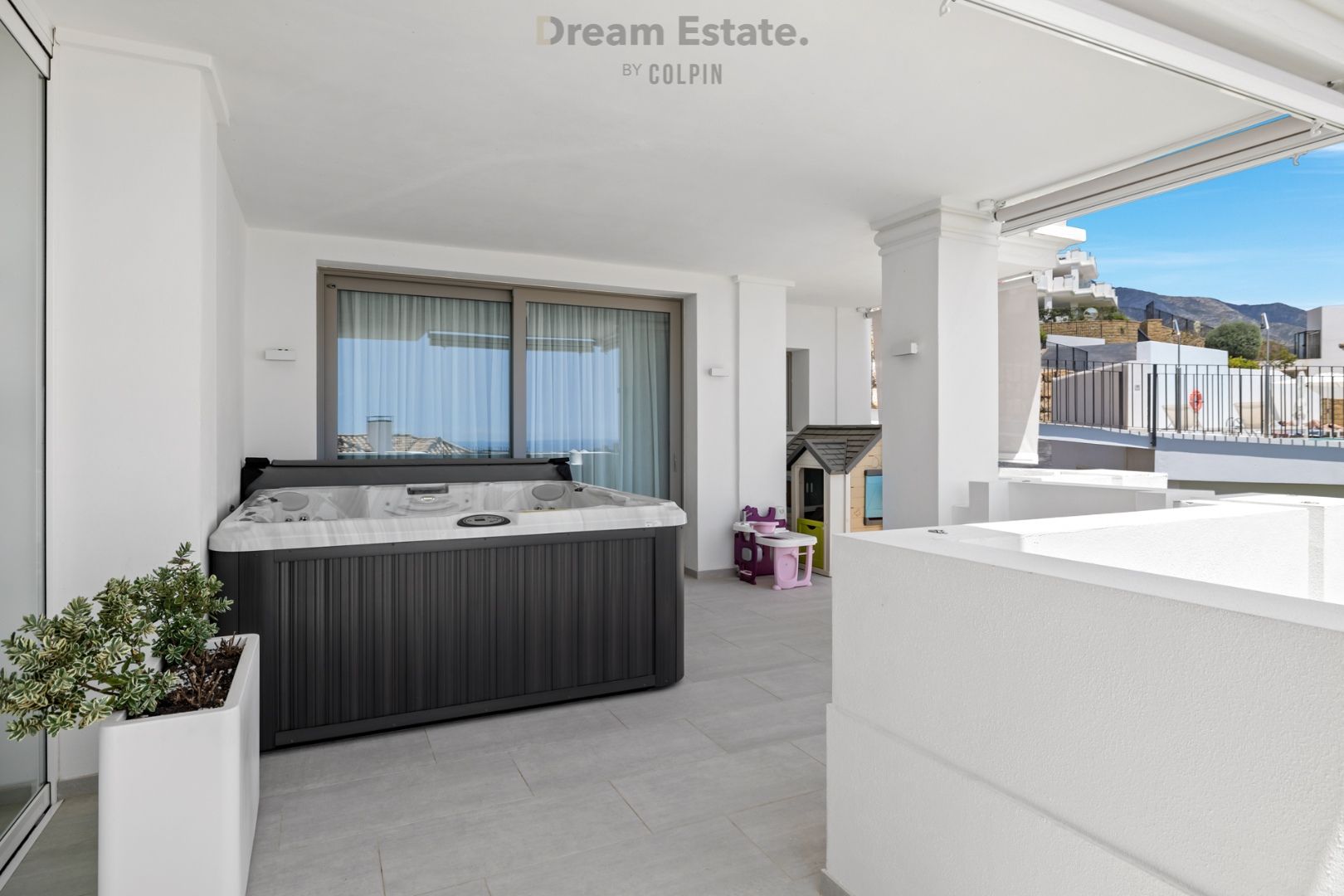 Uitzonderlijk ruim appartement te Nueva Andalucia, Marbella foto 42