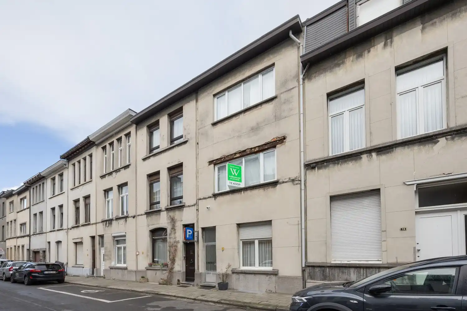 Te renoveren woning met 5 slaapkamers, 2 badkamers en ruime tuin! foto 34