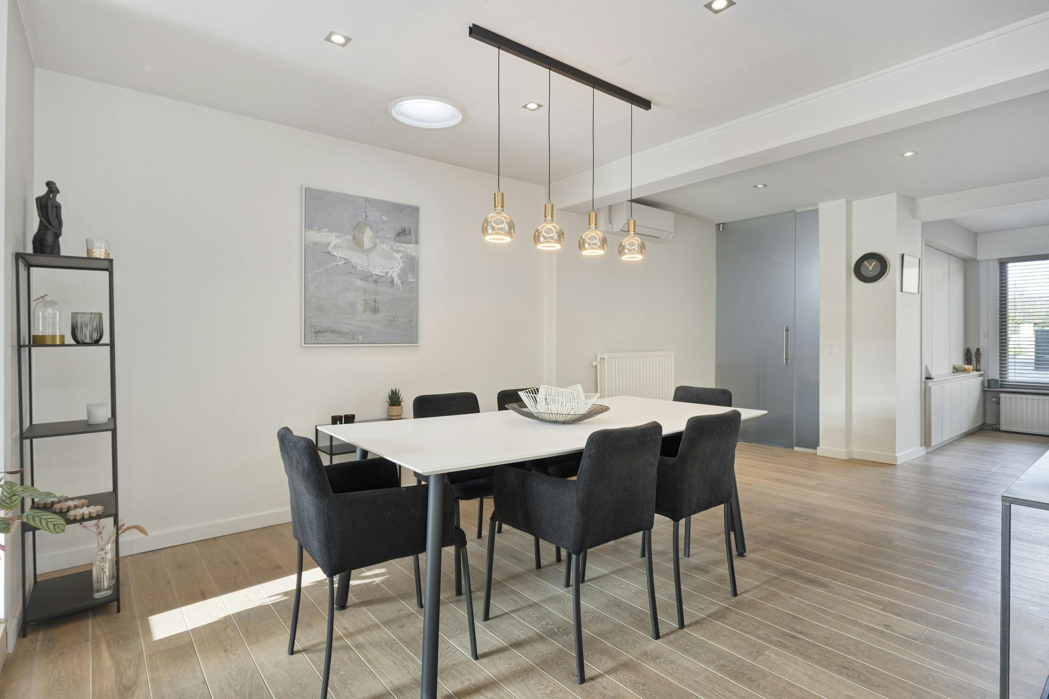 Mooi afgewerkt huis te koop in Vlamertinge met EPC B-label! foto 7