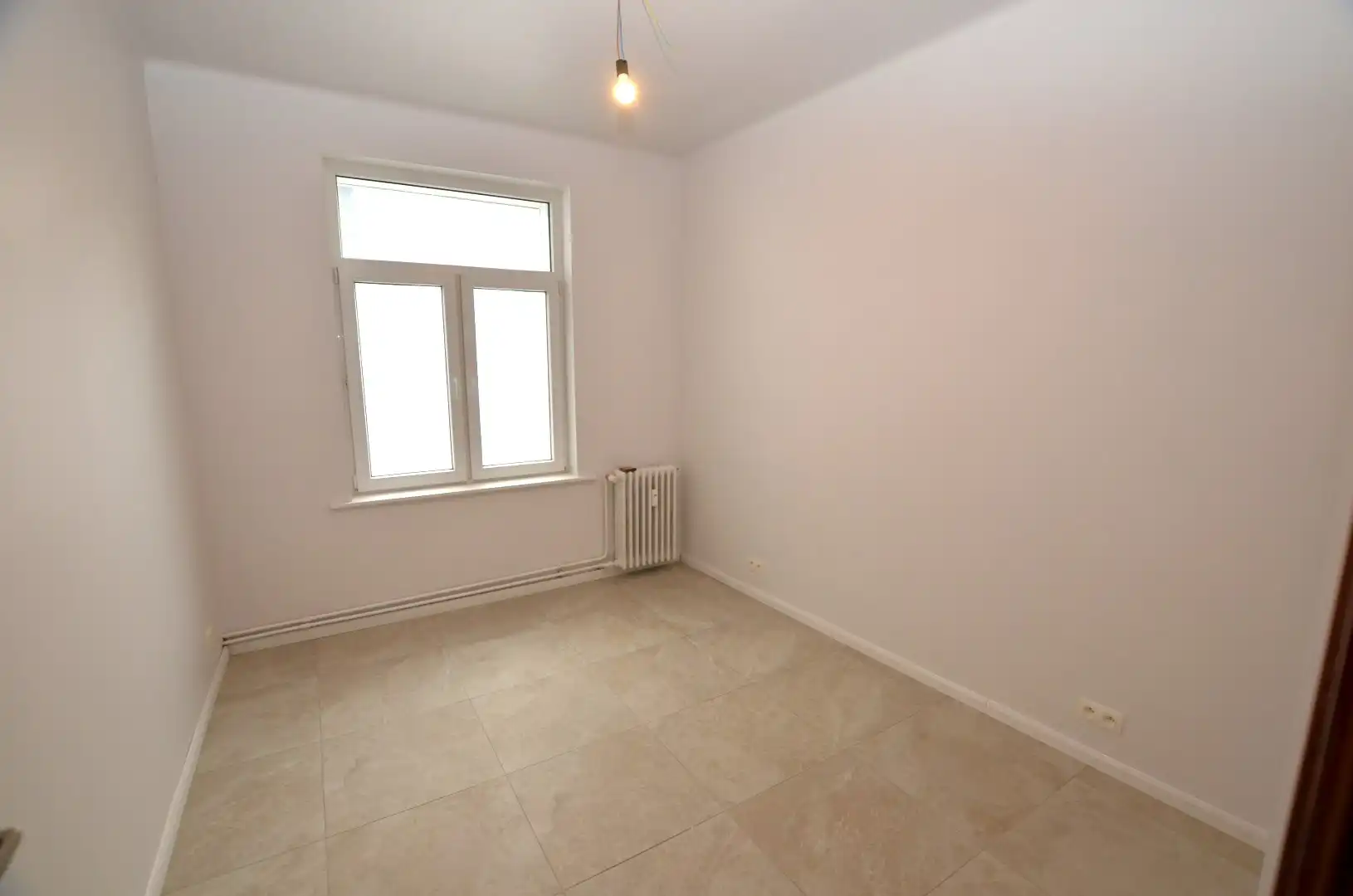 Zeer ruim appartement foto 13