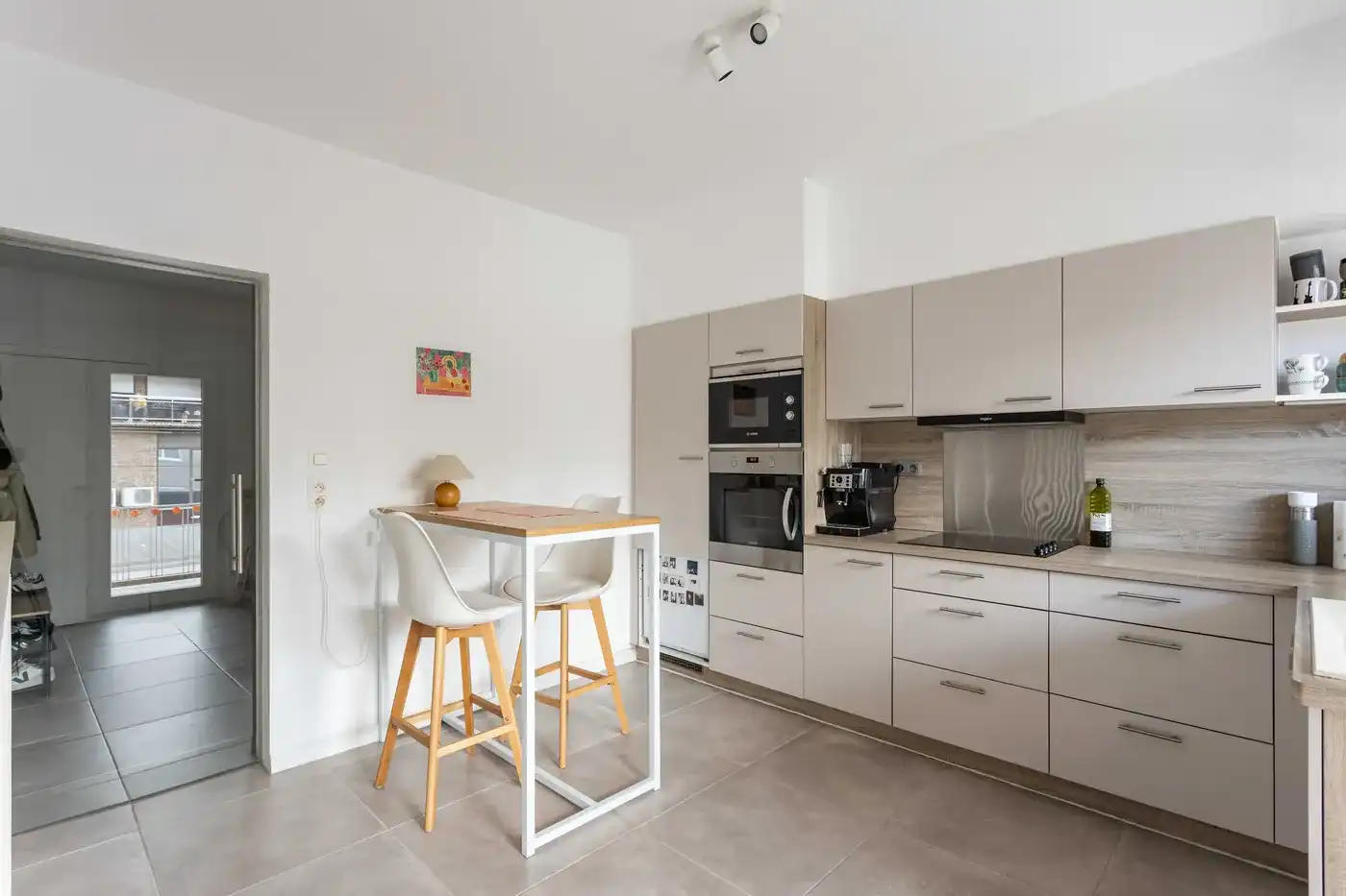 Ruim instapklaar duplex-appartement in Harelbeke foto 8