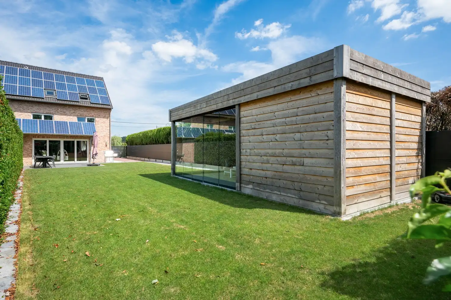 Energiezuinige woning op perceel van 527 m² met 4 slpks en bureau foto 21