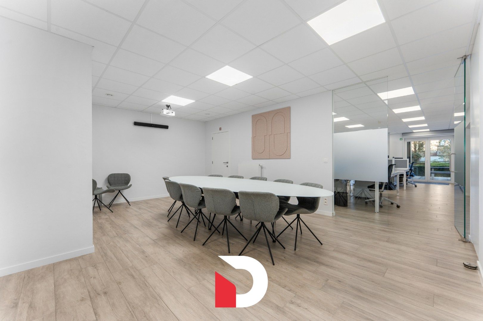 Instapklare en duurzame kantoorruimte van 310 m² te Kristus-Koning foto 6