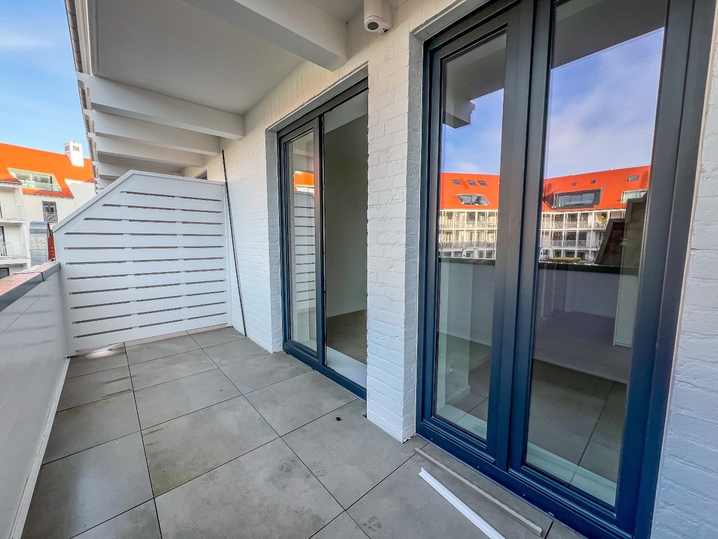 Zeer recent appartement met 2 slaapkamers en zonnig terras, rustig gelegen te Duinenwater. Garagebox in het gebouw. foto 15