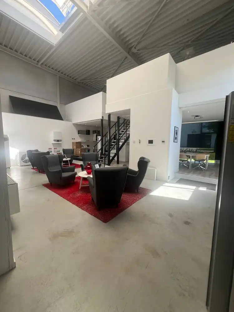 KMO-unit met showroom foto 5