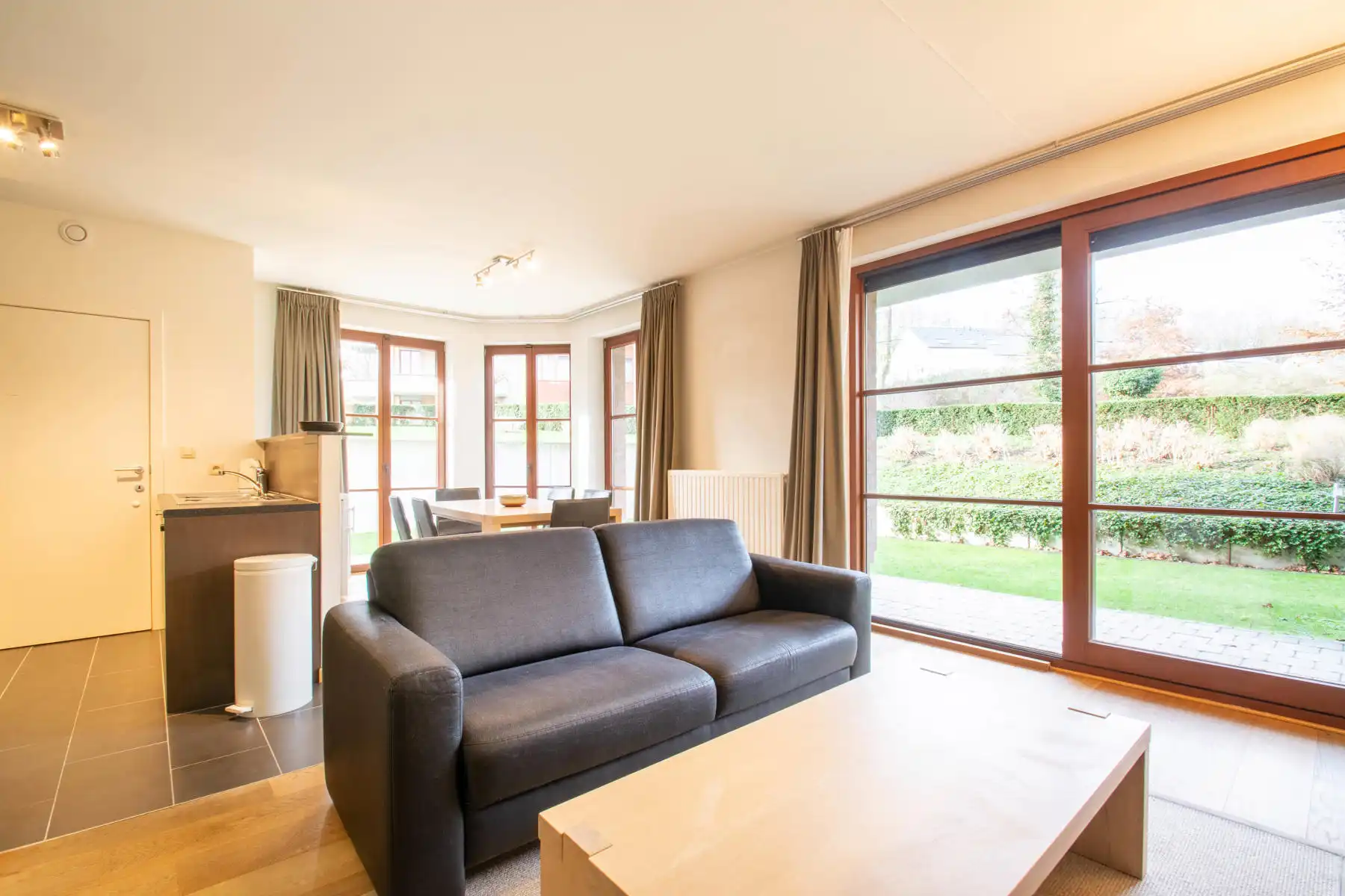 LICHTRIJK - Gemeubeld appartement 3 slpk. met TUIN foto 5