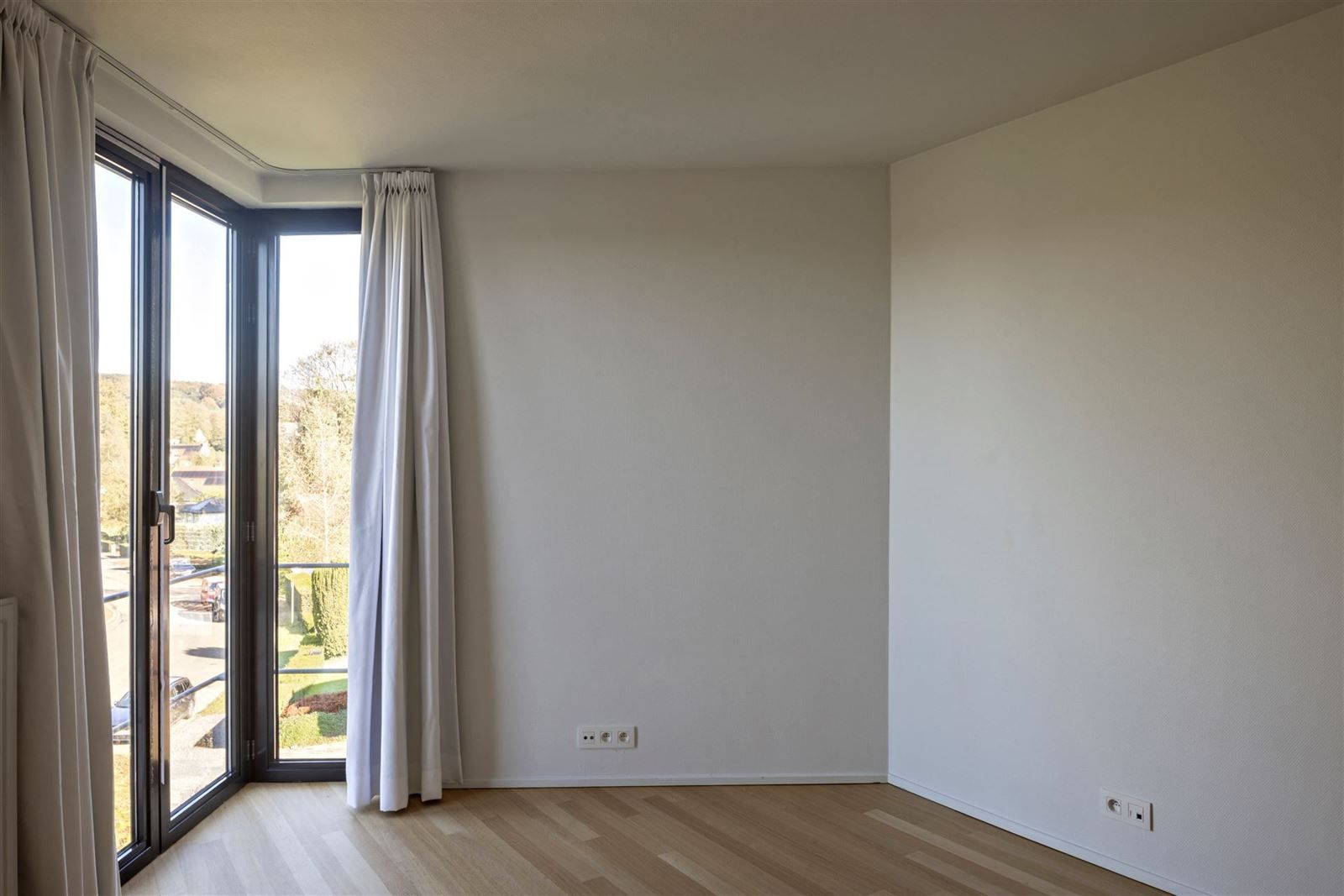 Villa met 3 slaapkamers & 2 badkamers te Dworp foto 19