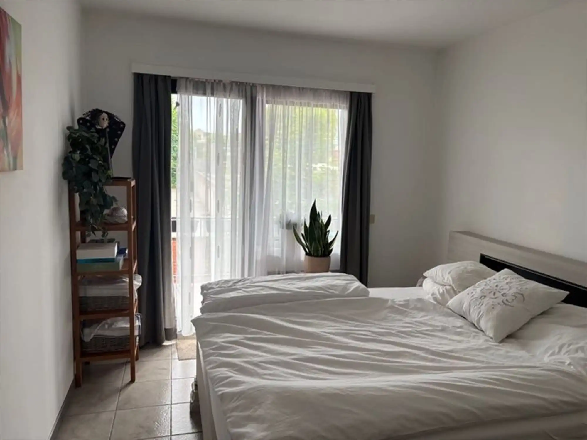 mooi licht 2-slaapkamer appartement op eerste verdieping foto 12