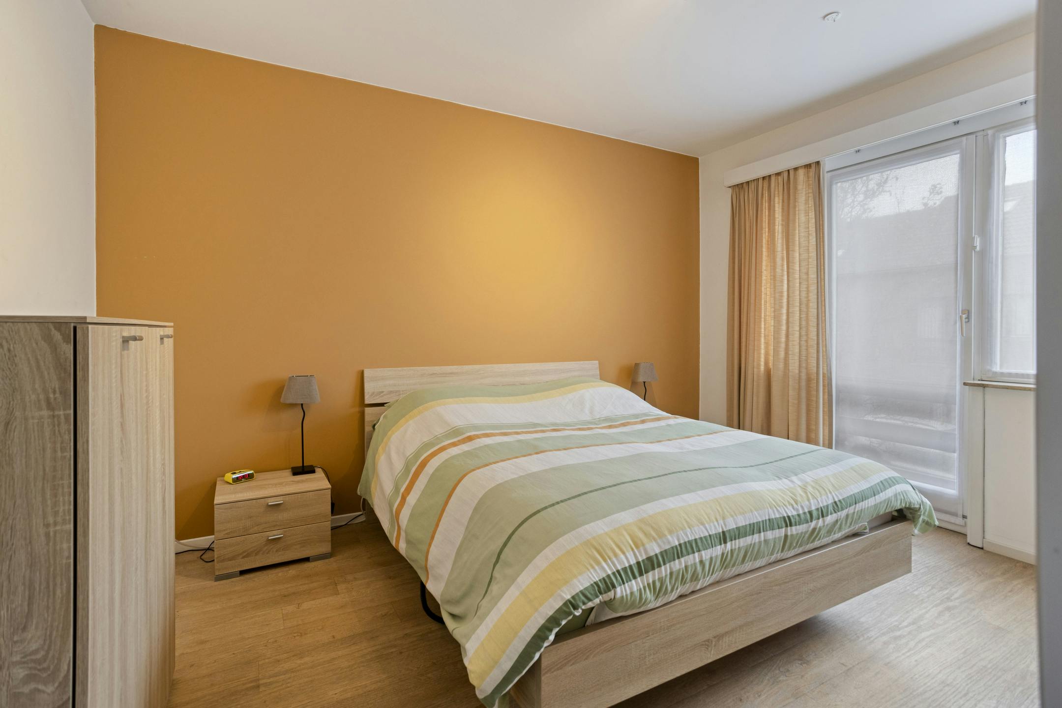 Gezellig huis te koop met garage in Merksem foto 14