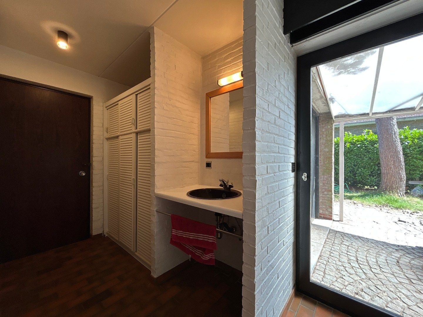 Ruime, moderne villa met uitzonderlijke garage  foto 10