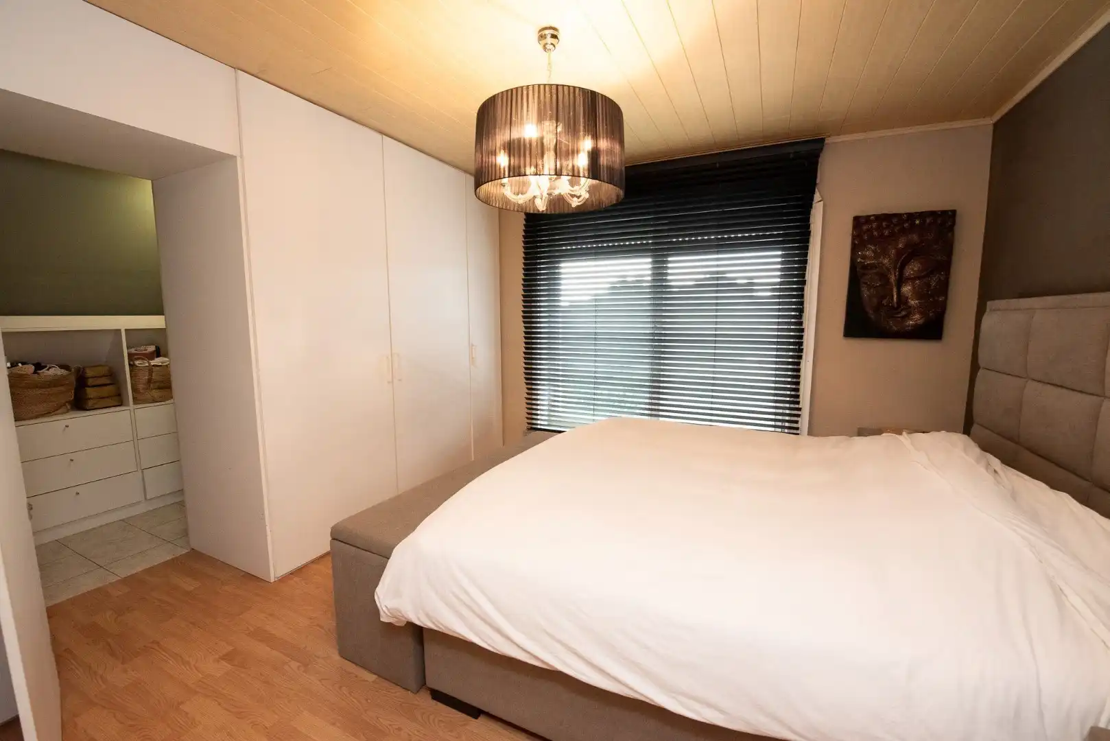 Charmante alleenstaande gezinswoning TE KOOP in Desselgem. foto 19