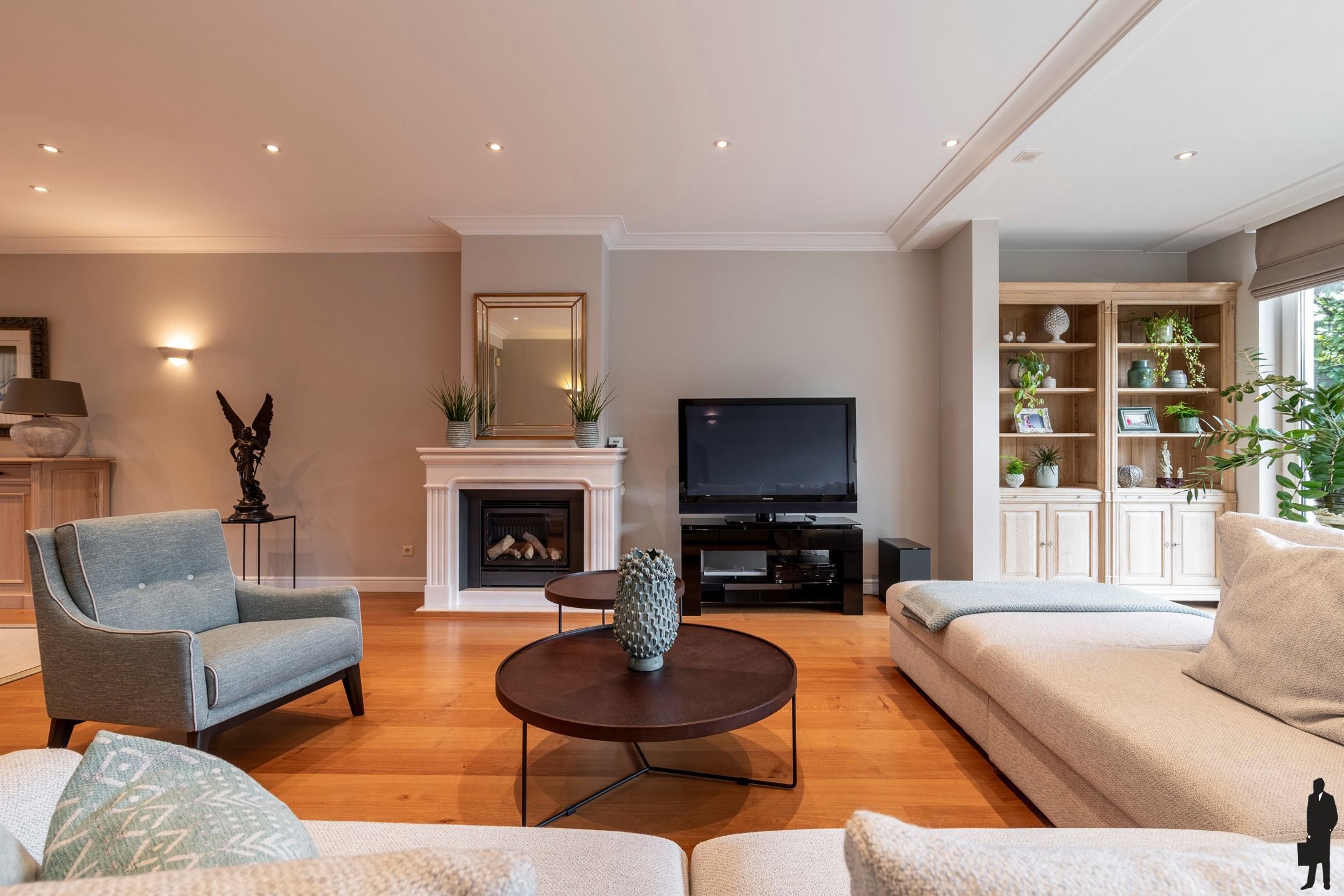Stijlvol gelijkvloers appartement met binnenterras, tuin en binnenzwembad met wellness. foto 6