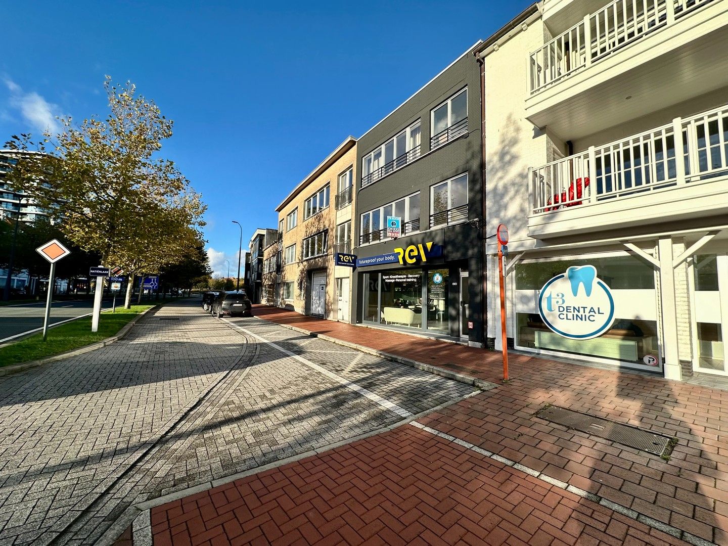 Aangenaam appartement genietend van open zichten, vlakbij het centrum van Knokke. foto 3