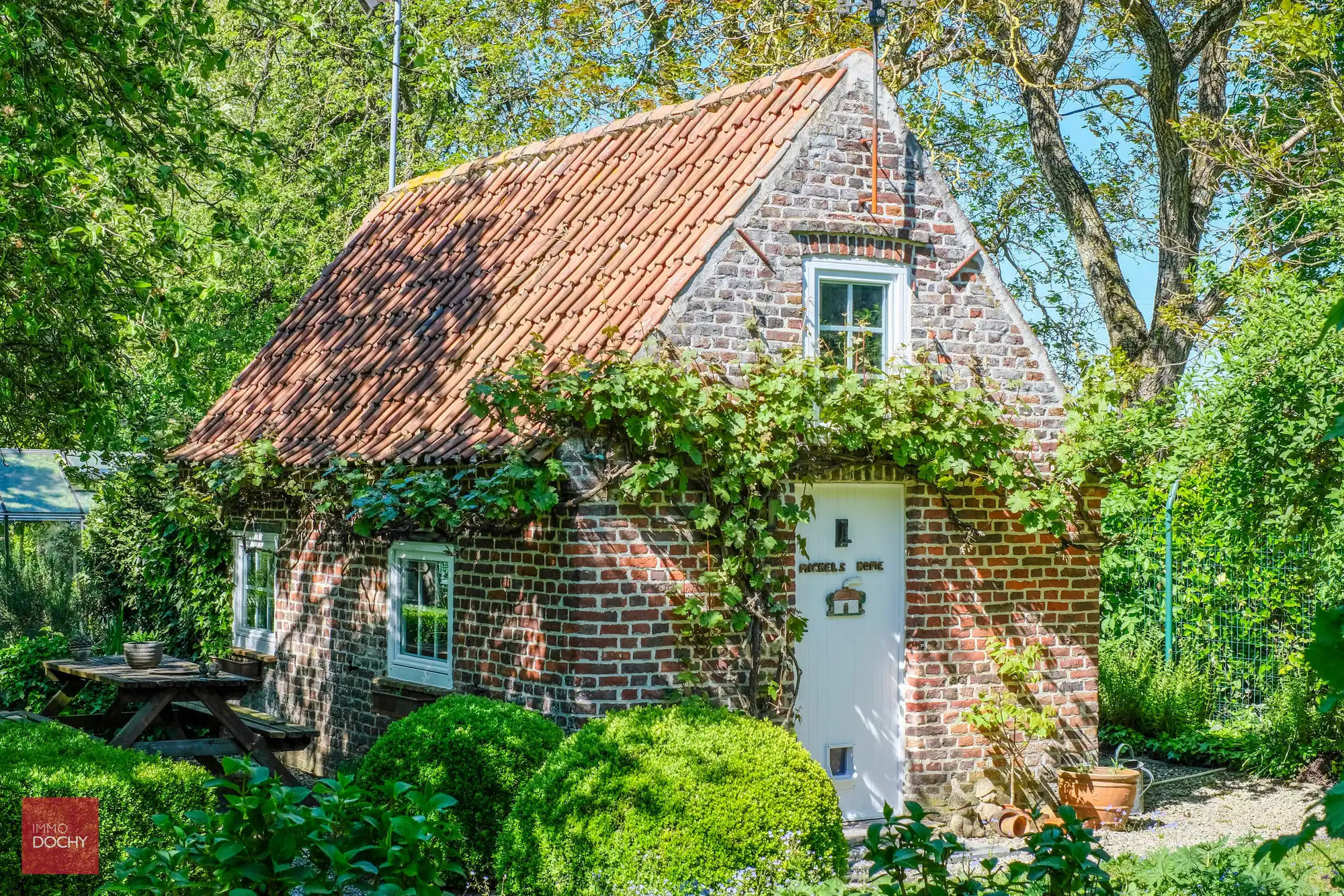 Zeer goed onderhouden gerestaureerde hoeve foto 19
