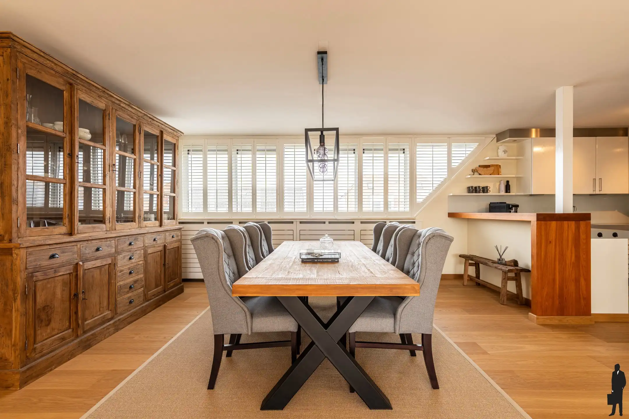 Ruim, lichtrijke penthouse met terras van ca. 55m² te Minderhout foto 6