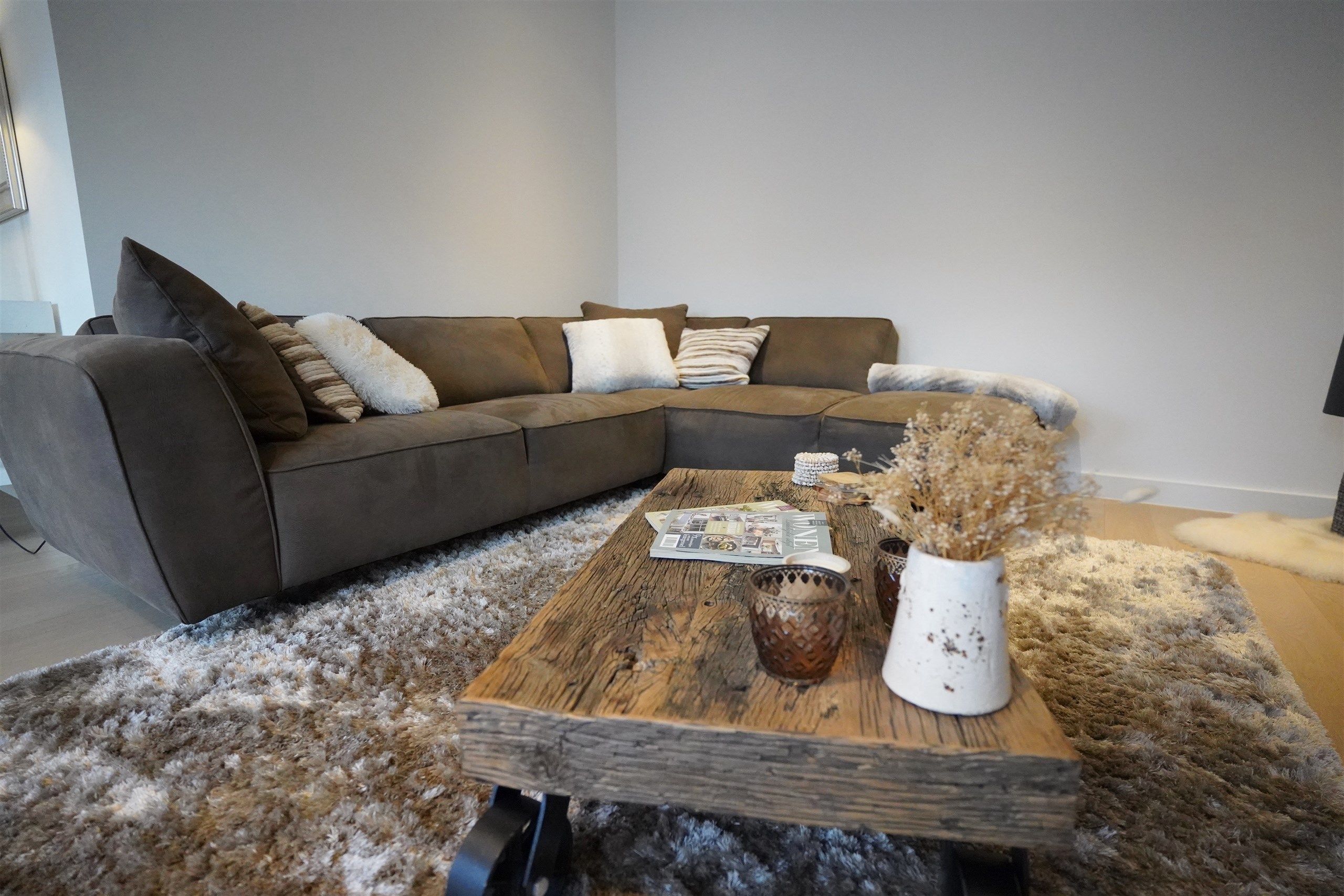 Bijzonder, smaakvol appartement met 50 m2 terras! foto 3