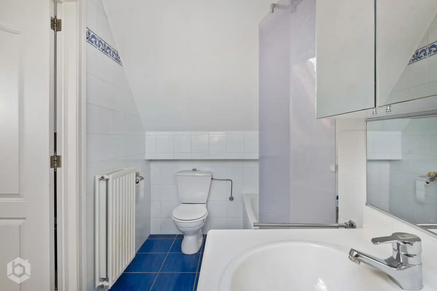 Instapklaar appartement met 2 slpkrs, riant terras en garage foto 13