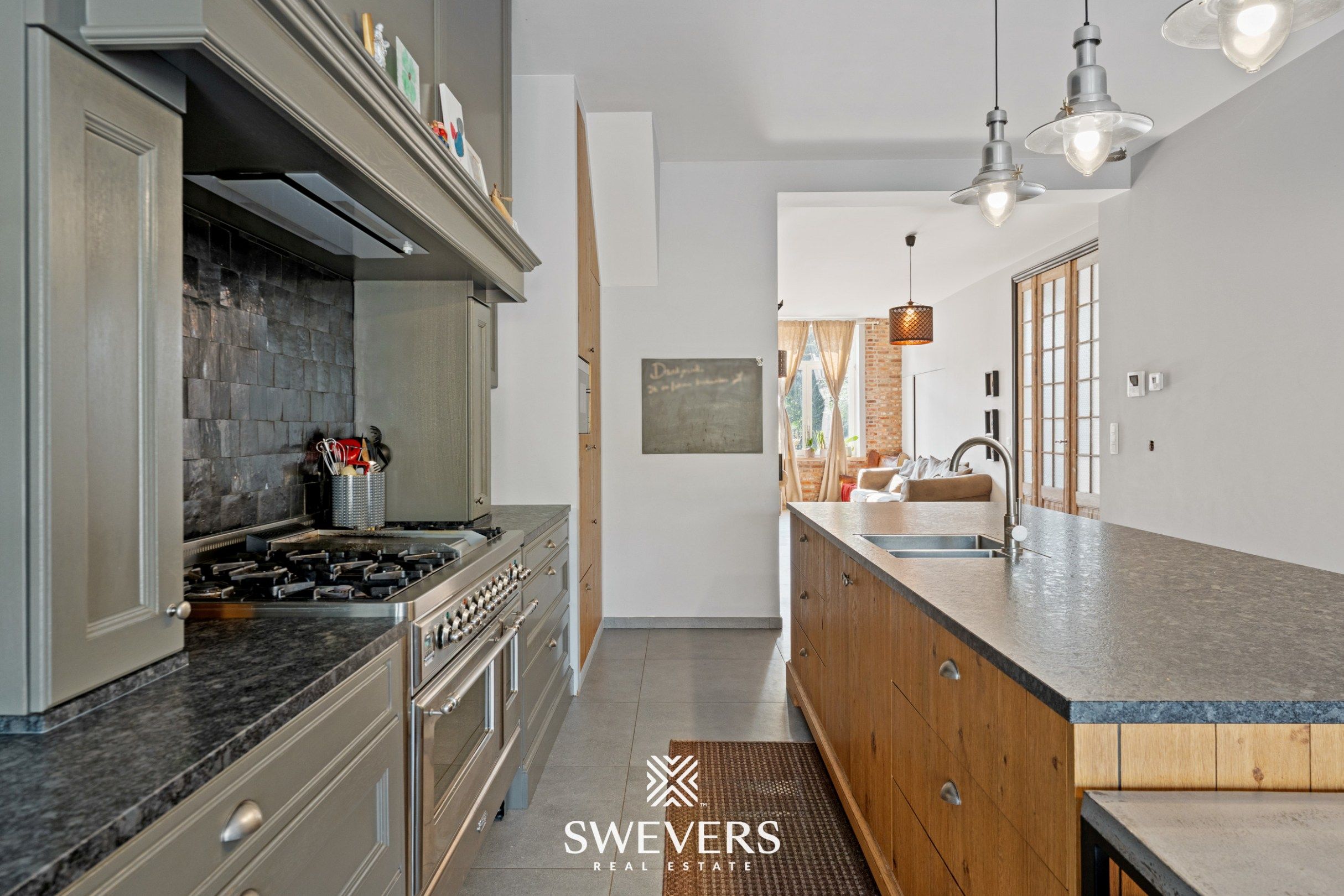 Instapklare charmevolle woning met moderne luxe in het hart van Leopoldsburg foto 10