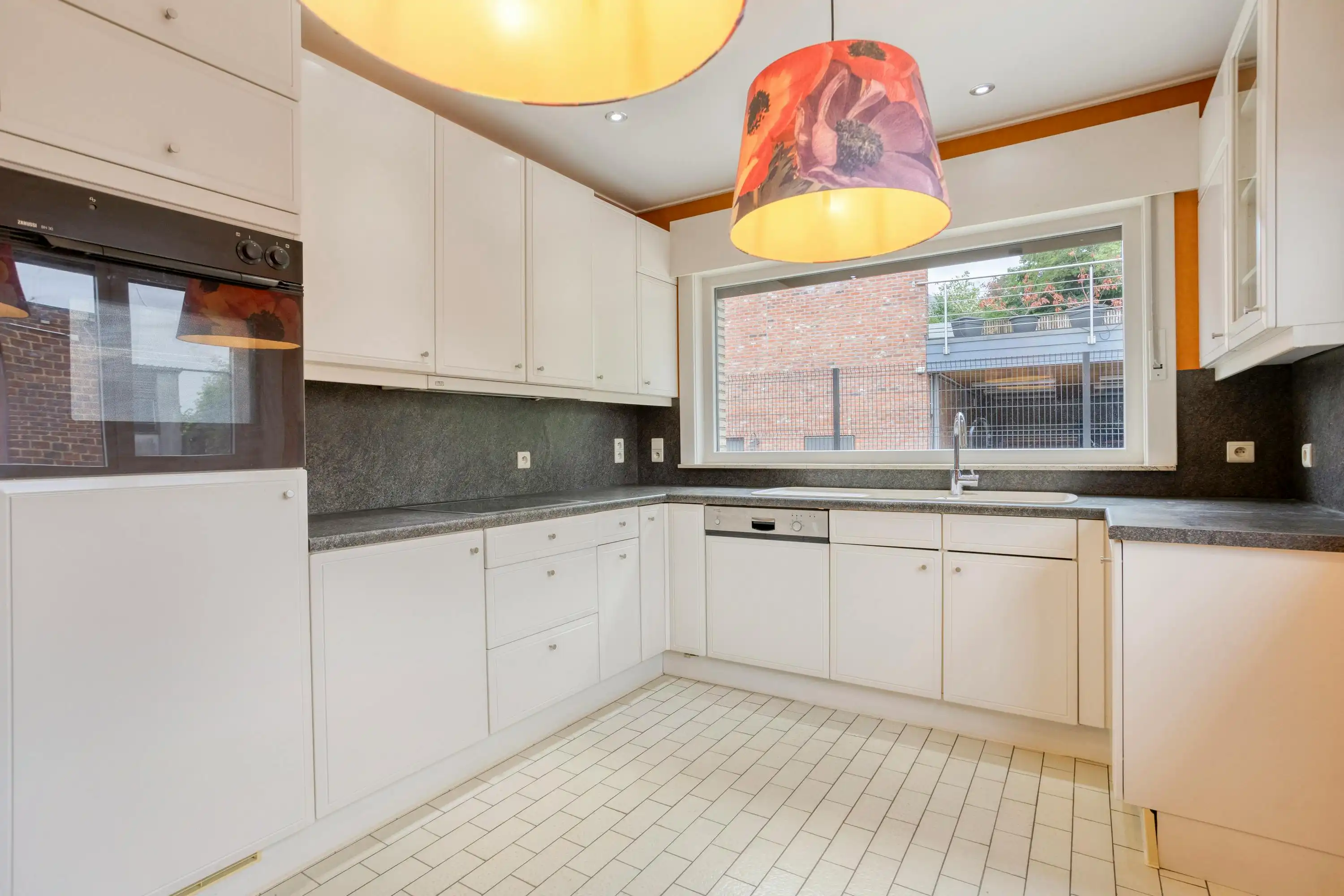 Solide woning met magazijn van 80m² te koop in Geraardsbergen foto 5