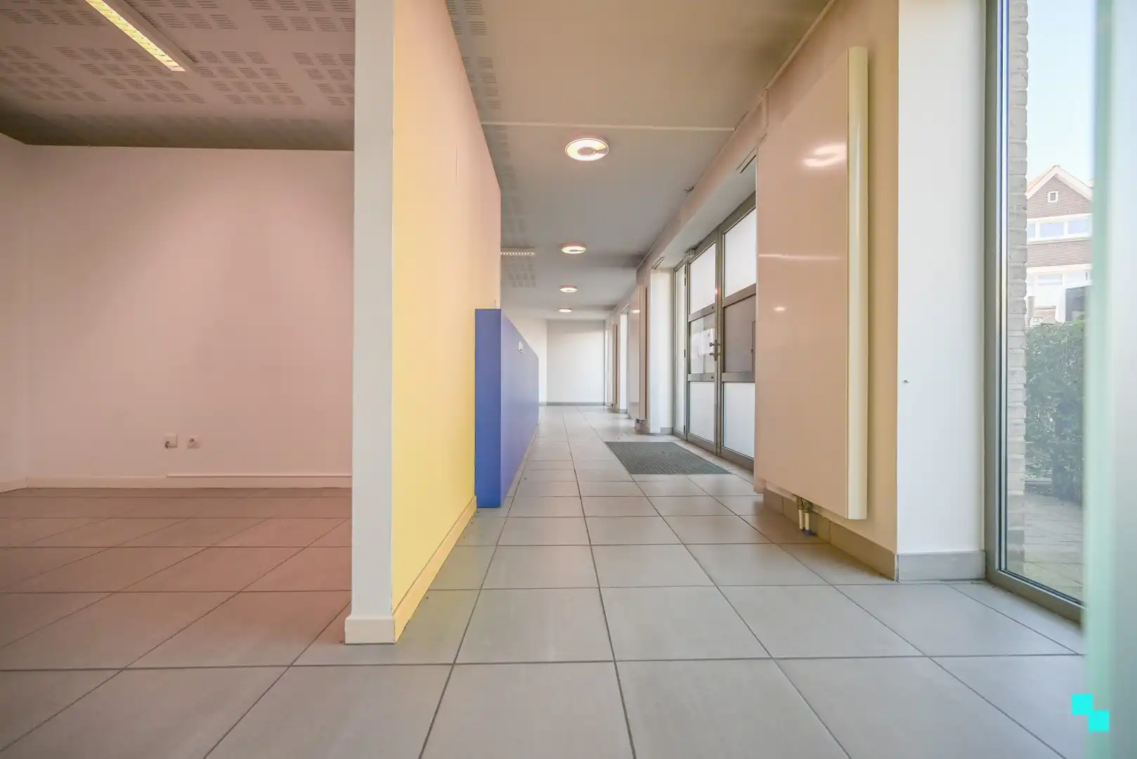 Centraal gelegen kantoorruimte in Tielt foto 4