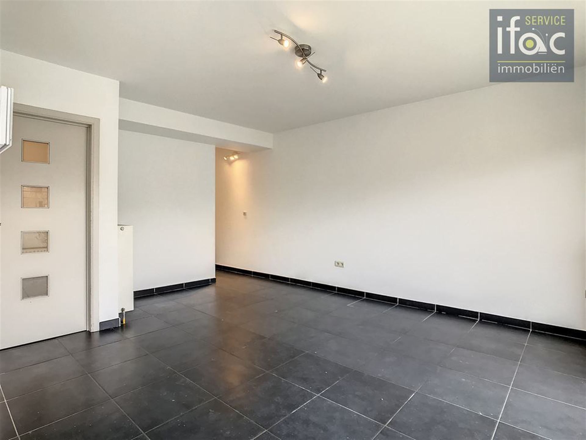 Opbrengsteigendom – 4 apts + garage foto 5