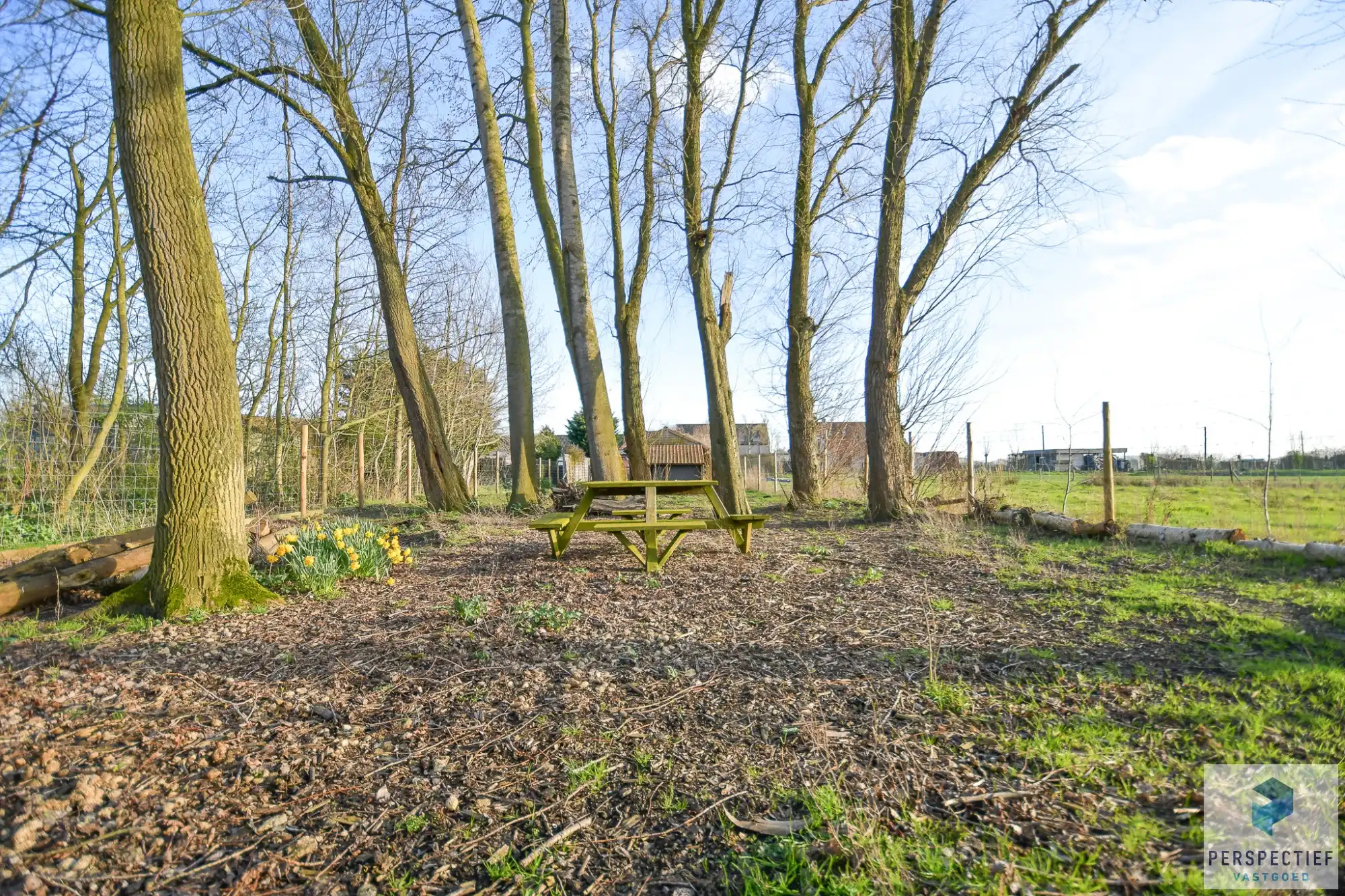 Ruime woning met tuin, kleine weide & bijgebouw gelegen in landelijke omgeving in Oedelem op  1 365 m² foto 7
