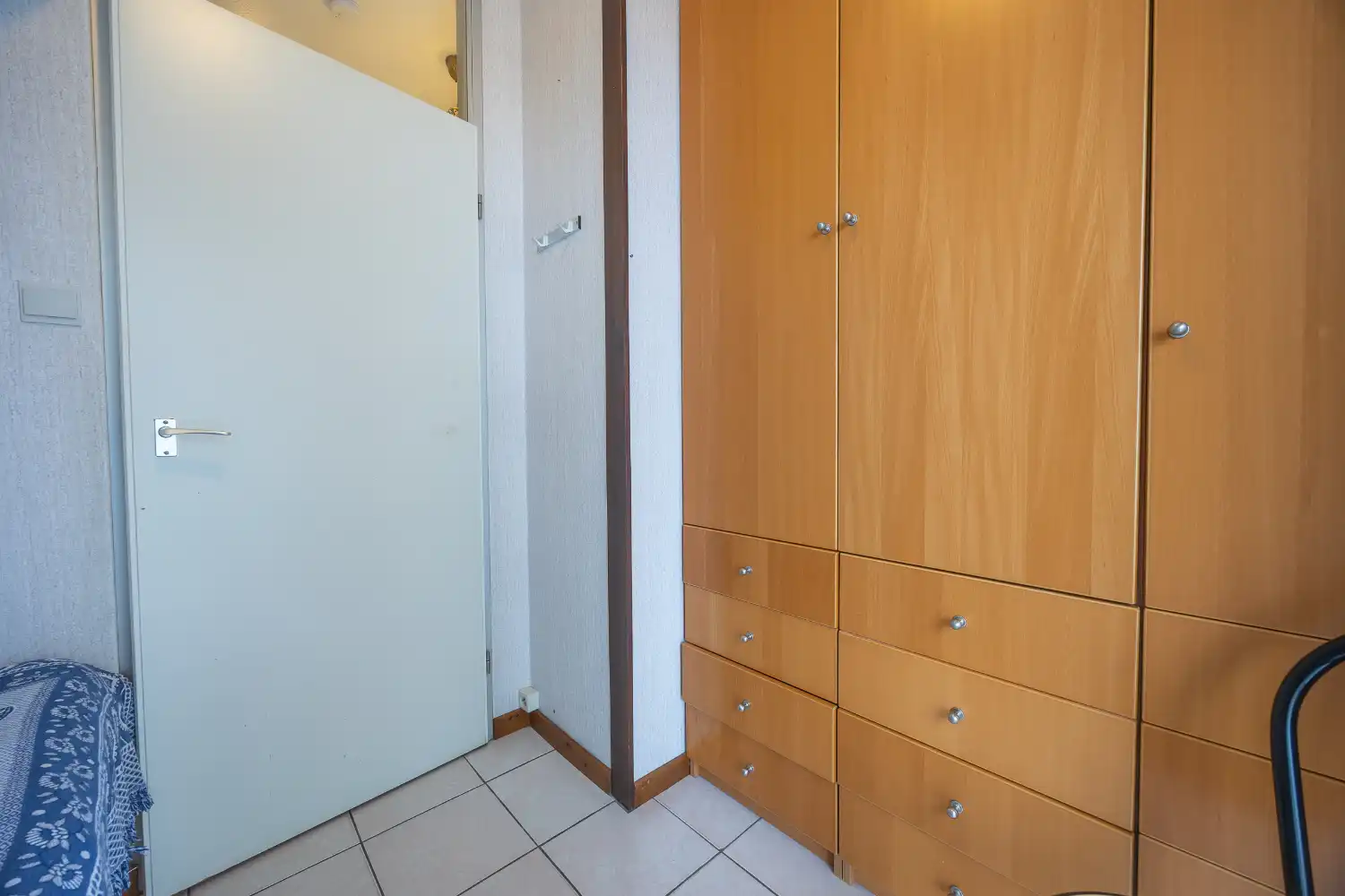 Lichtrijk éénslaapkamerappartement met zeezicht en zongericht terras op de Zeedijk foto 17