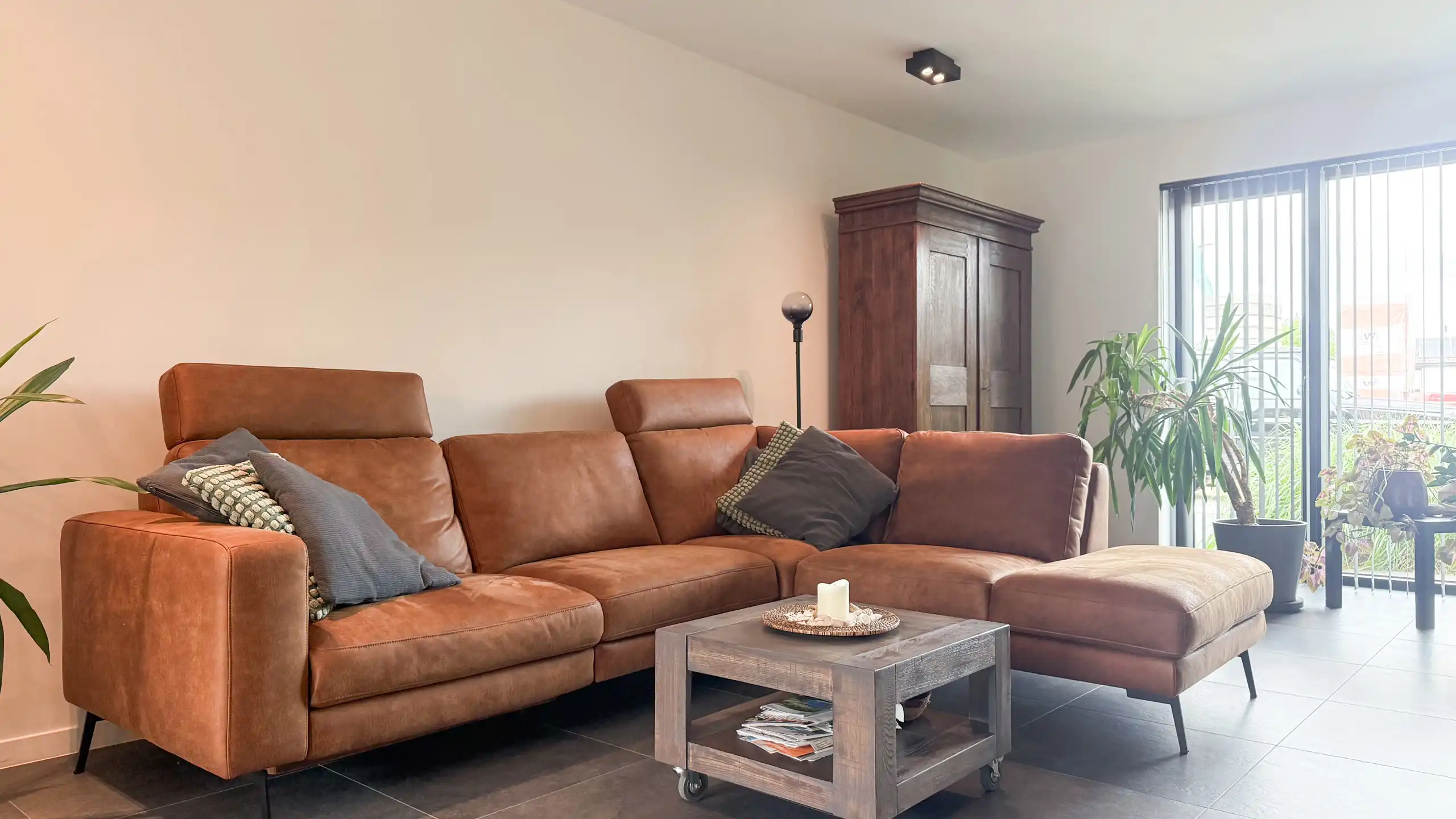Moderne halfopen woning met 3 slpks en tuin! foto 8