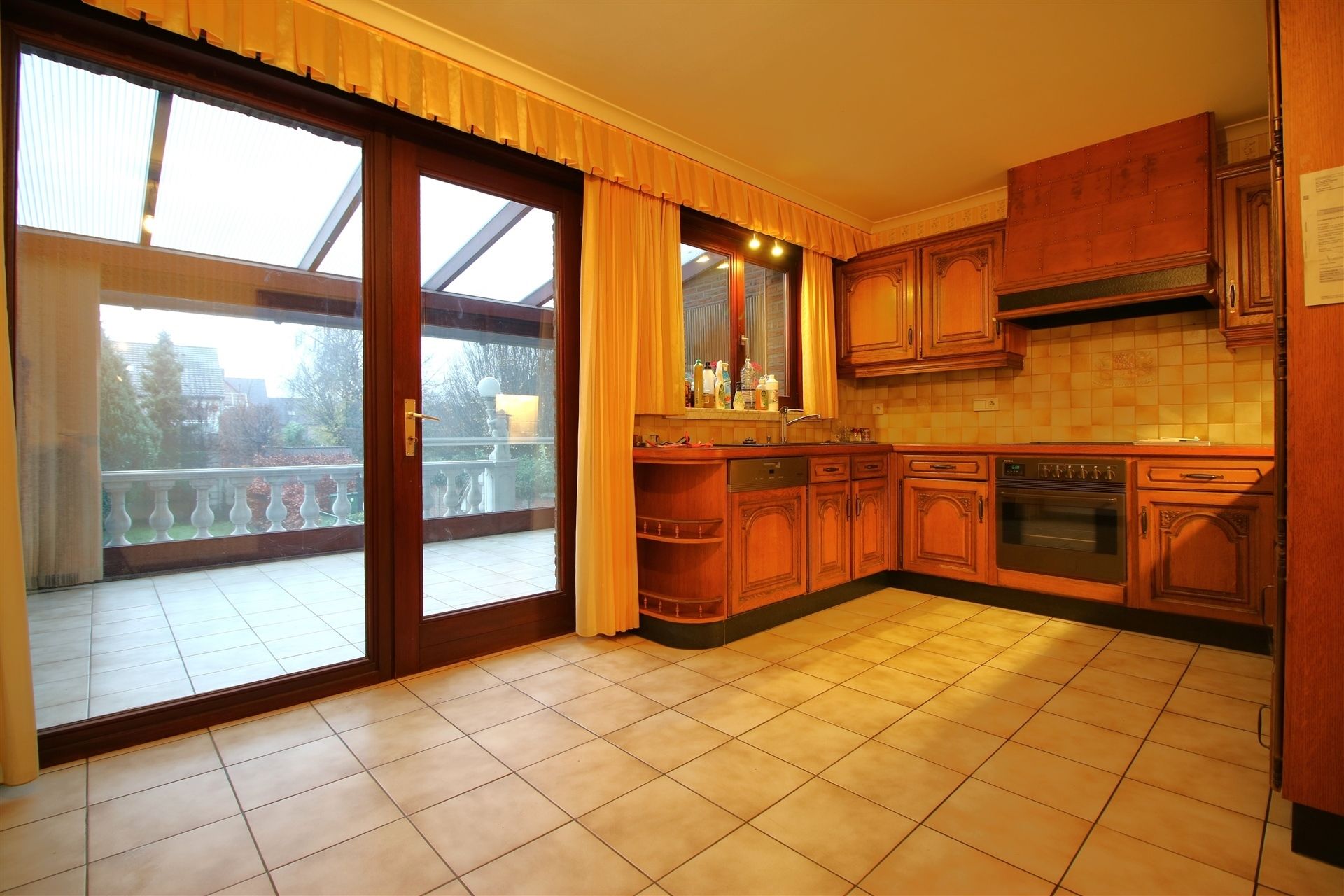 BEL-ETAGE woning met tuin in het centrum foto 8