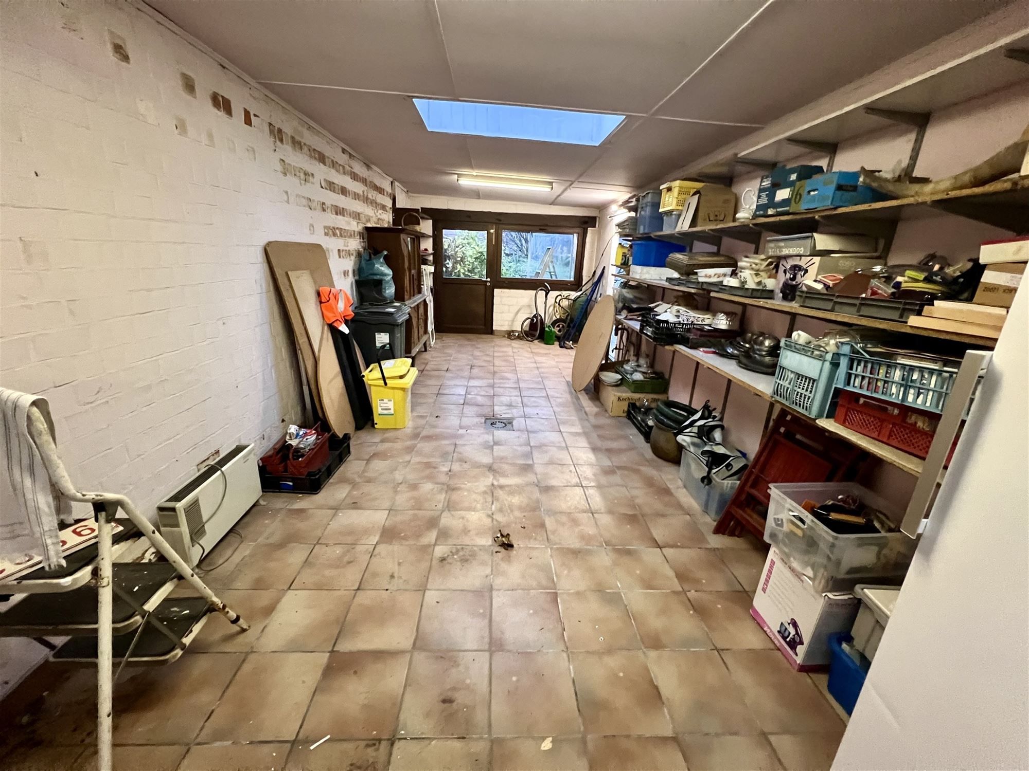 Woning met Garage voor Drie Wagens en Zuidgericht grote Tuin foto 11