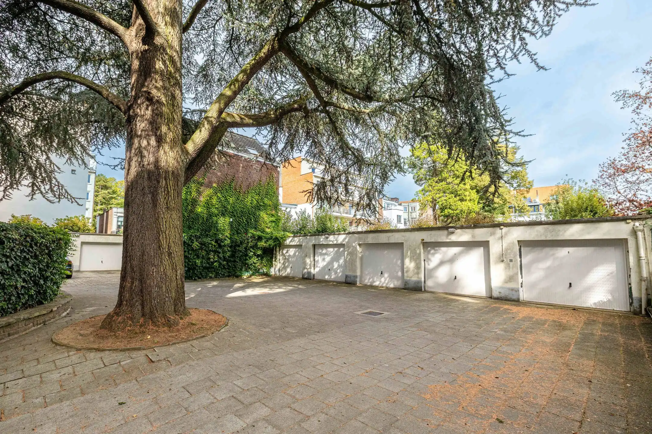 Flat 4 slpkamers ± 238 m². Grote terrassen & garage - EPC D+ foto 24