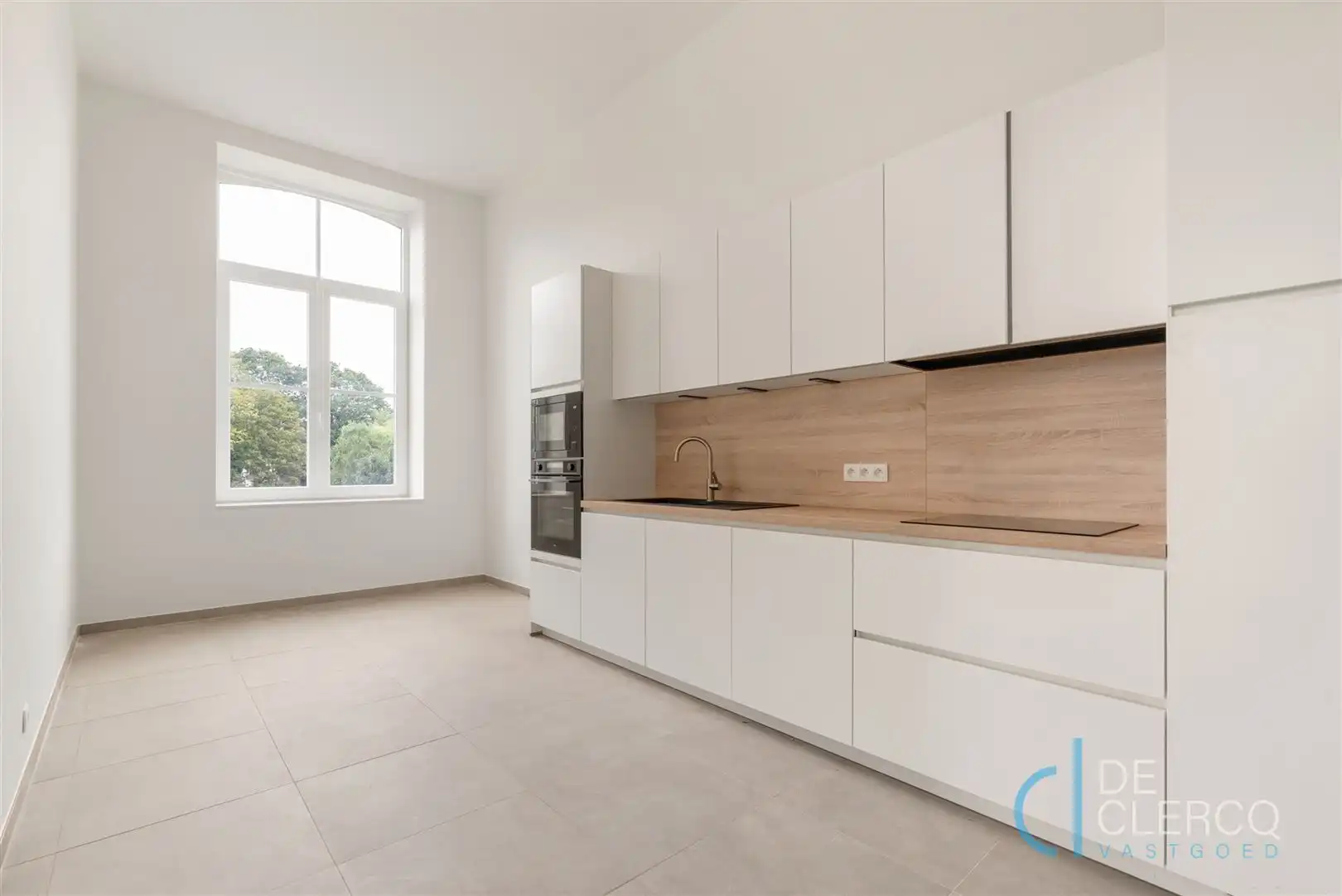 Prachtig, nieuw appartement in authentiek klooster te koop!  foto 5