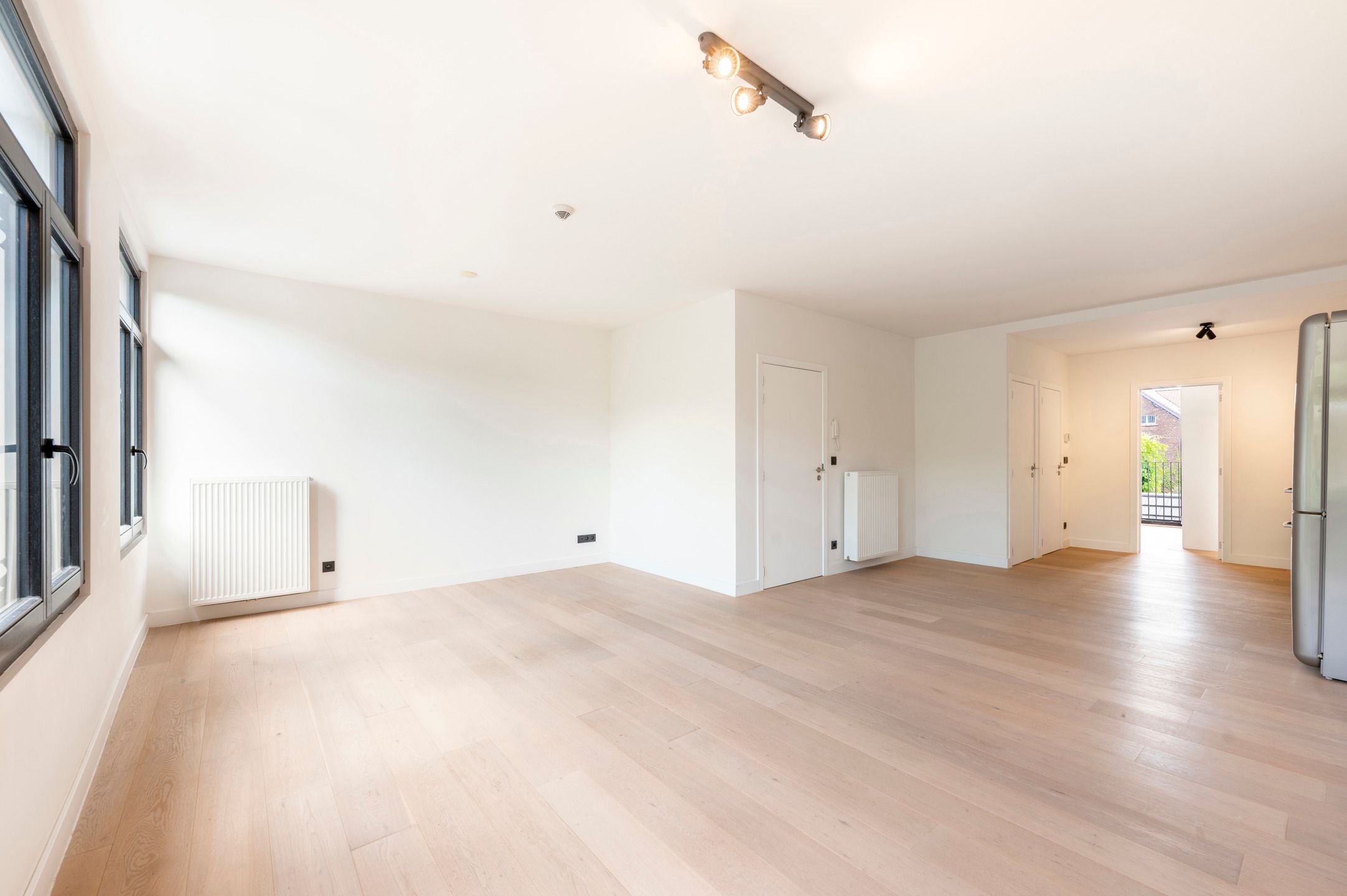 ANTWERPEN - appartement met terras in kleinschalig gebouw foto 2
