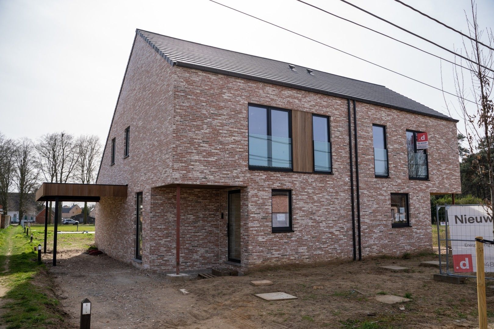 Energiezuinige halfopen bebouwing met zuid gerichte tuin foto 4
