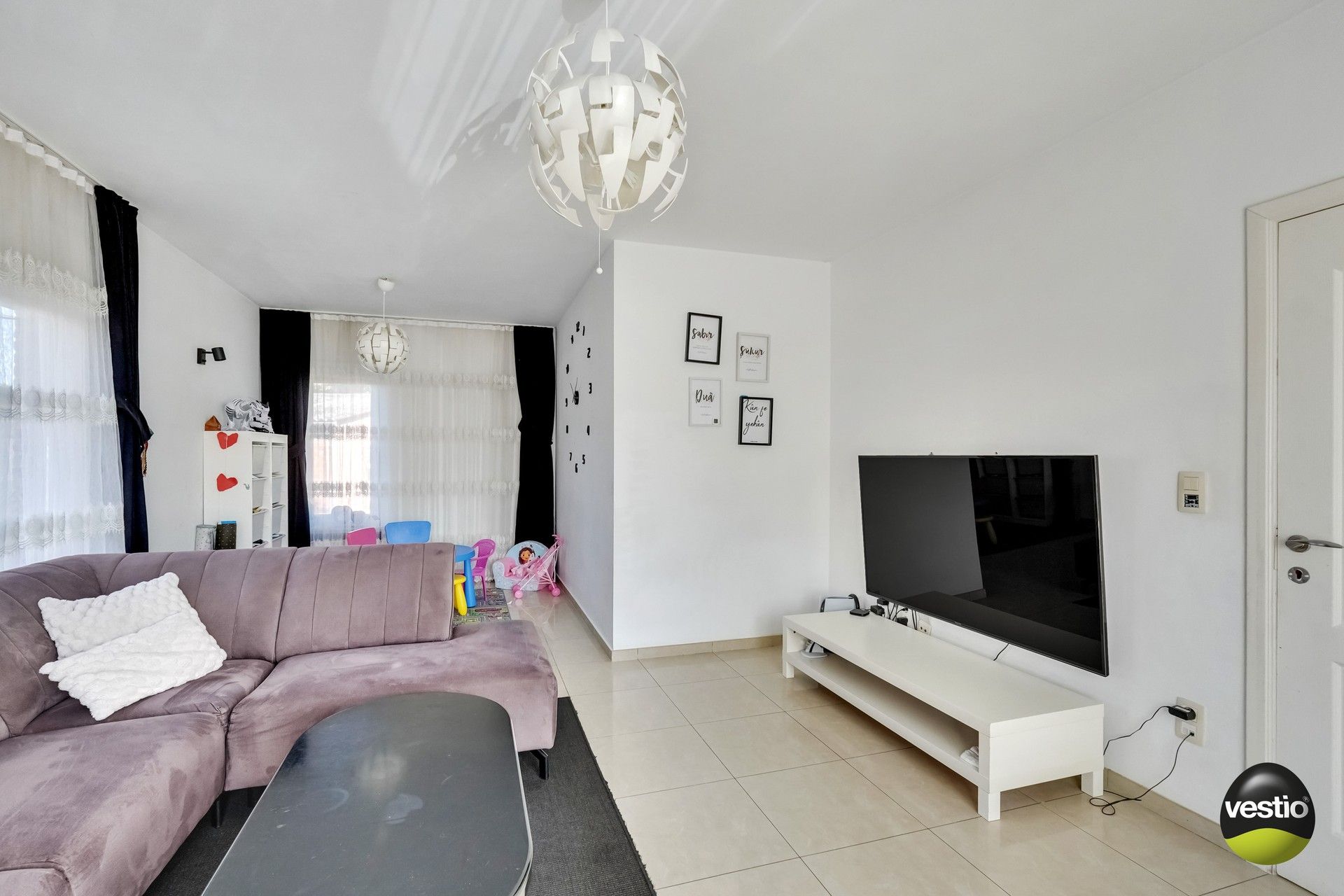 RUSTIG GELEGEN WONING OP 8,63 ARE foto 6