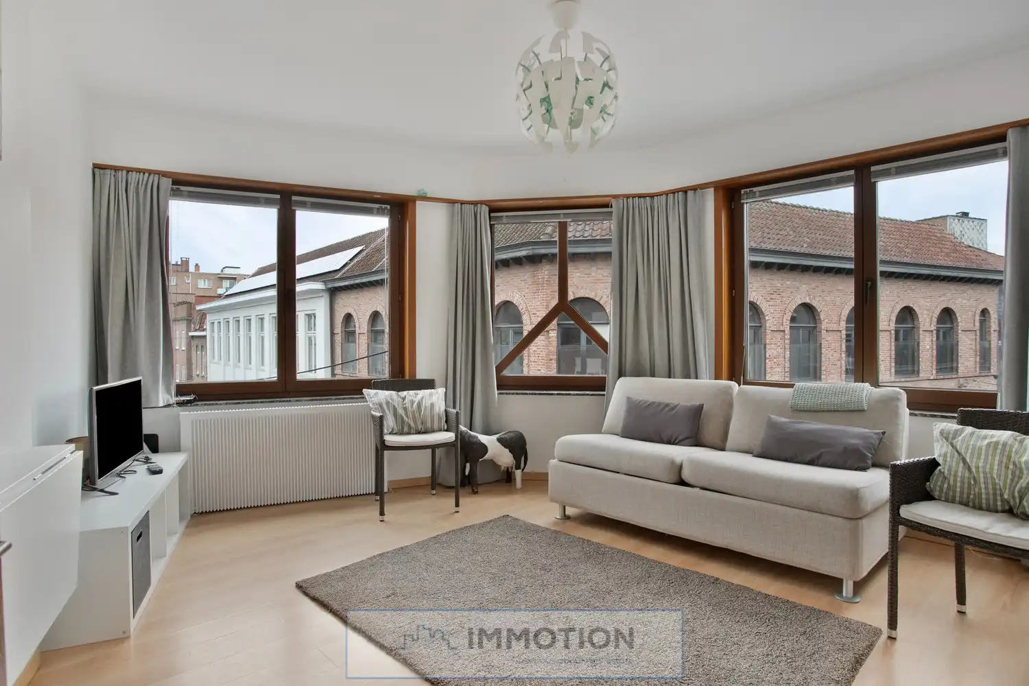 Unieke hoekwoning met twee vergunde appartementen foto 19