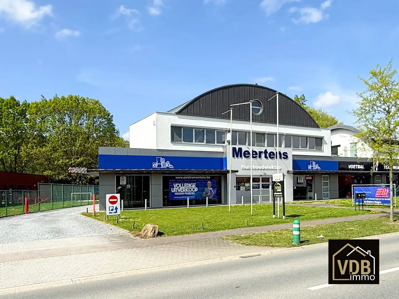 Commercieel pand op TOP locatie foto 51