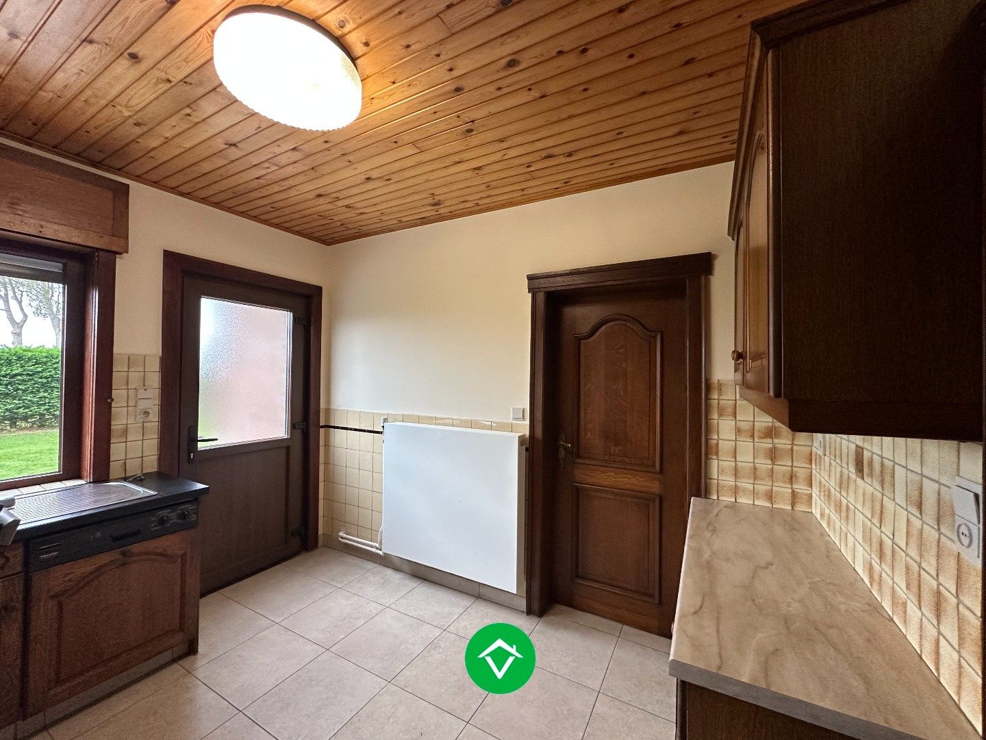 Gezellige gezinswoning met landelijke zichten te huur in Vladslo foto 8