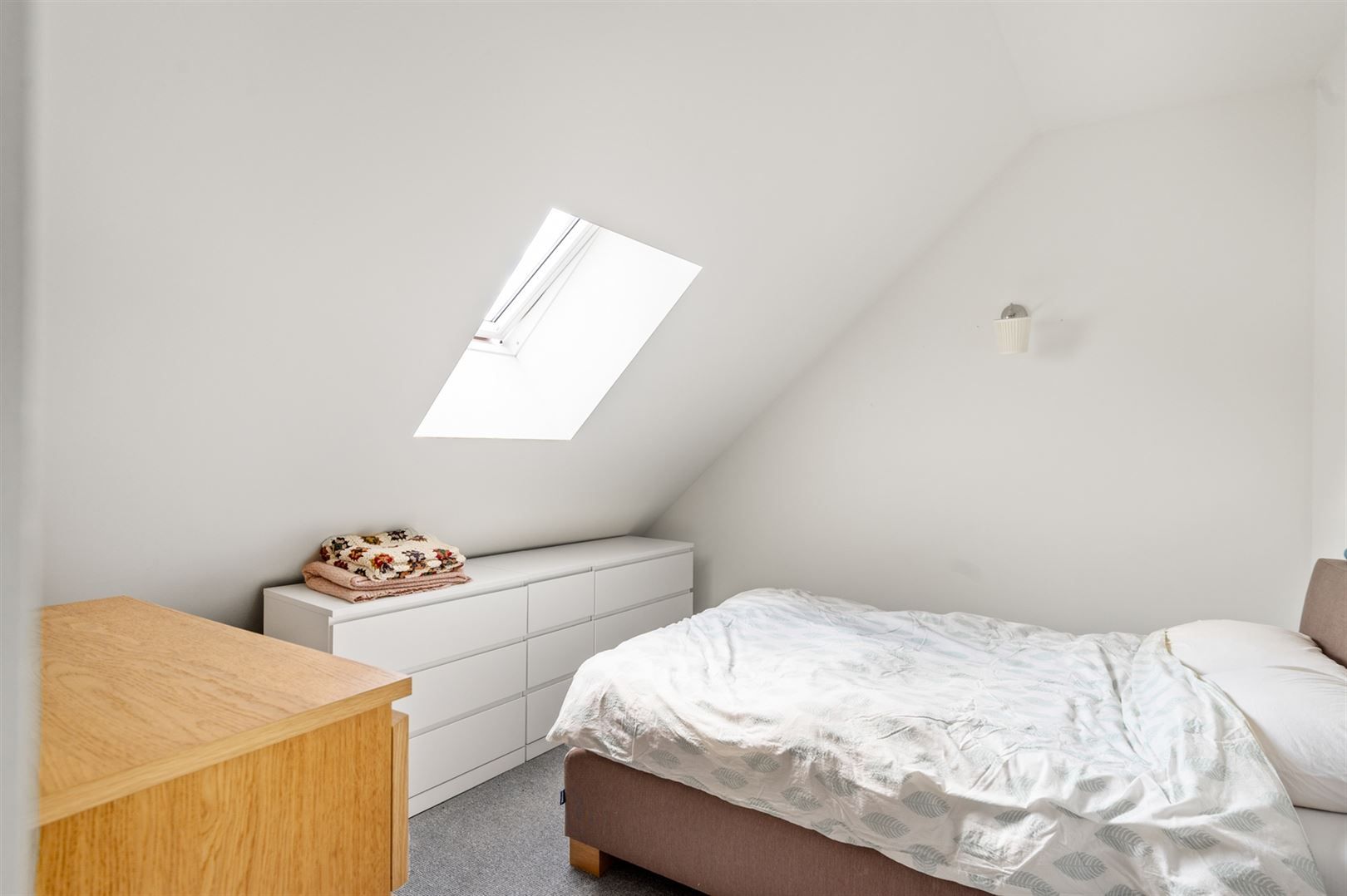 Recent gerenoveerde woning met tuin in dorpskern. foto 14