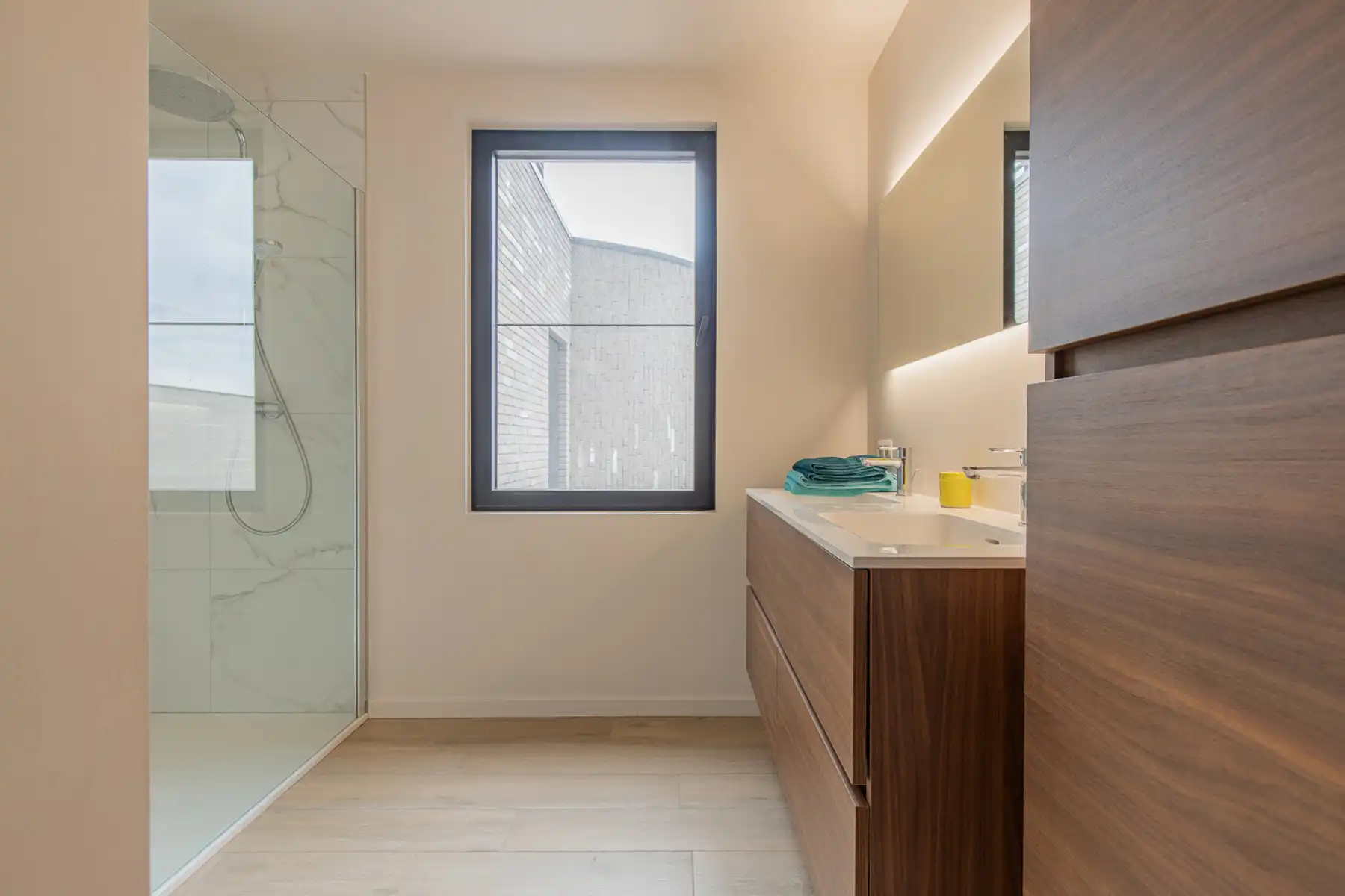 Ruime nieuwbouwwoning nabij centrum Lokeren foto 10