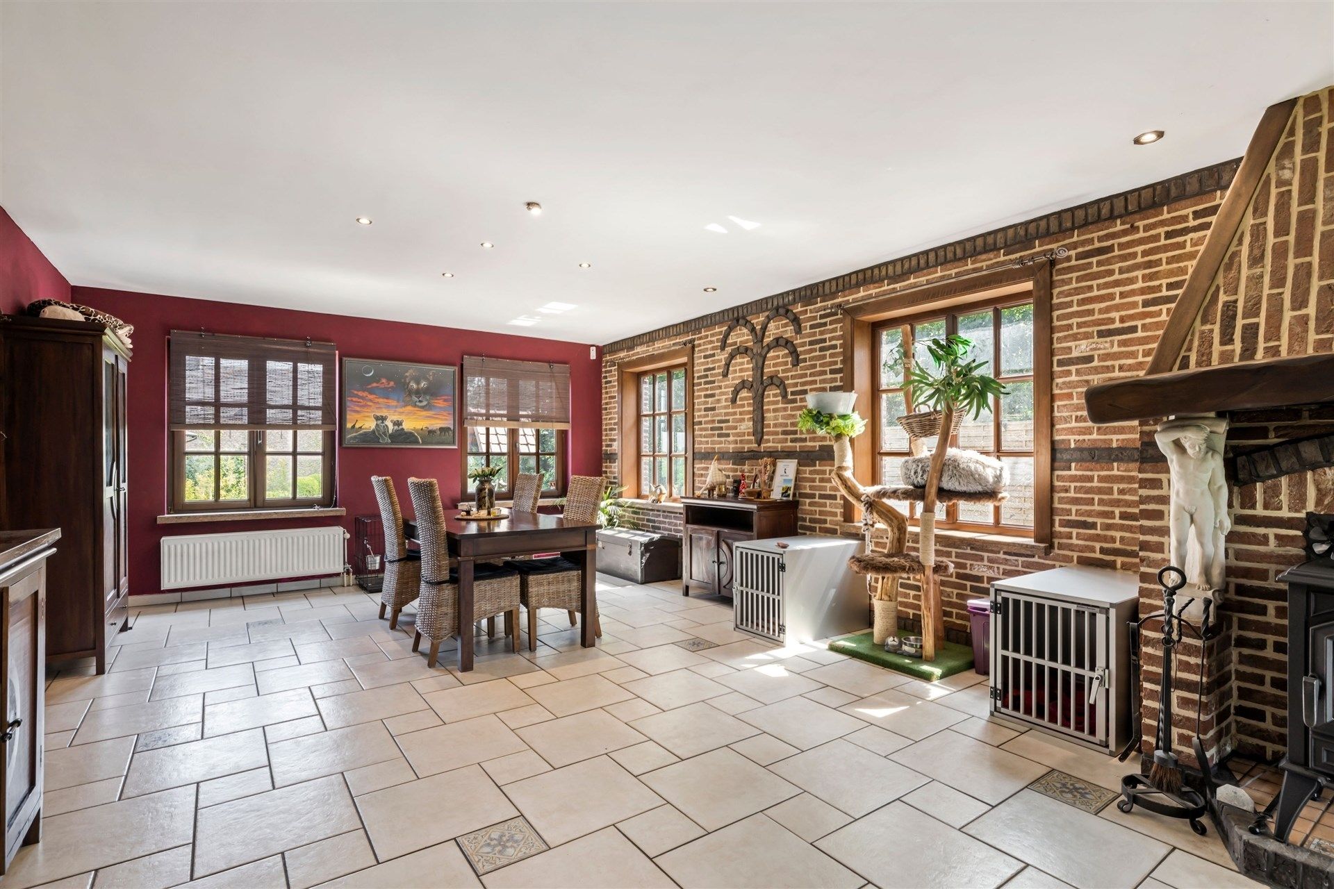Ruim opgezette, landelijke woning met aangename tuin, 6 slaapkamers en een ingerichte woonstudio op de 2e verdieping foto 10