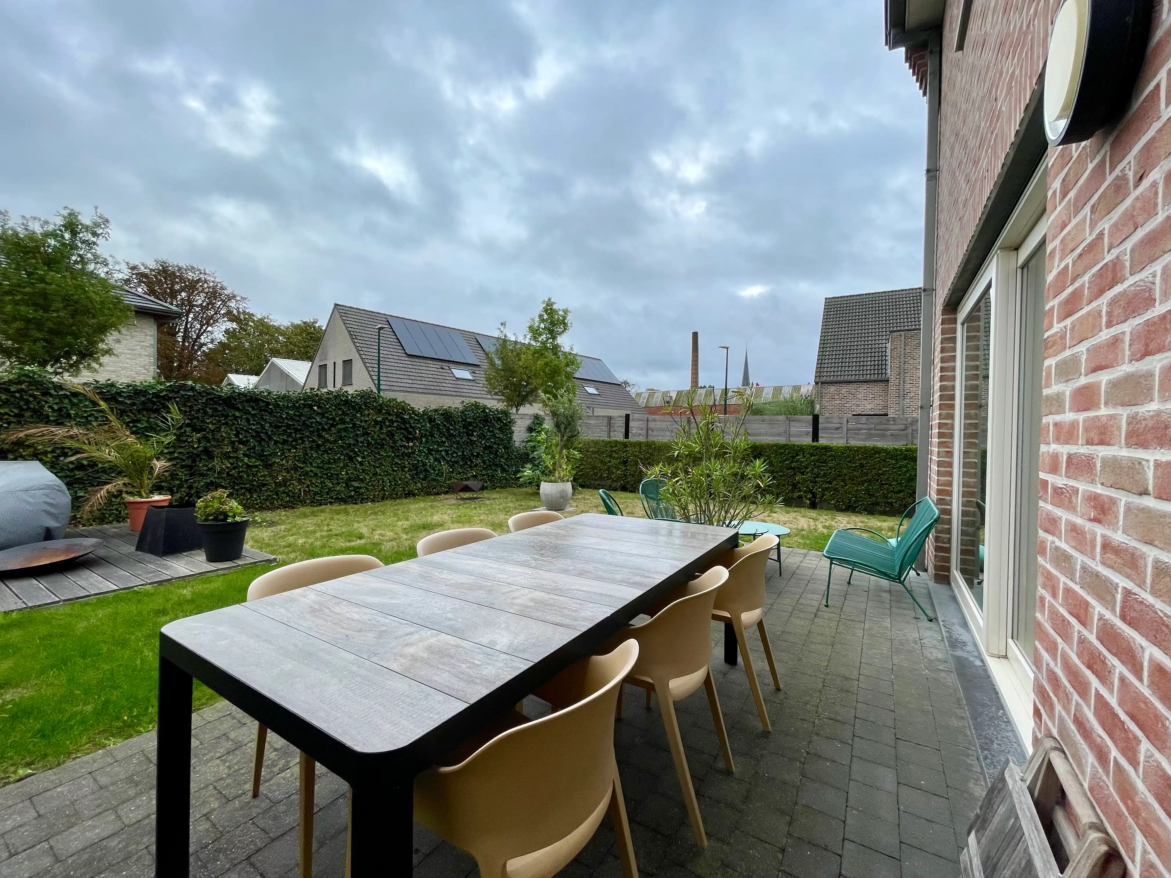 Instapklare woning met 3 slaapkamers, garage en tuin foto 17