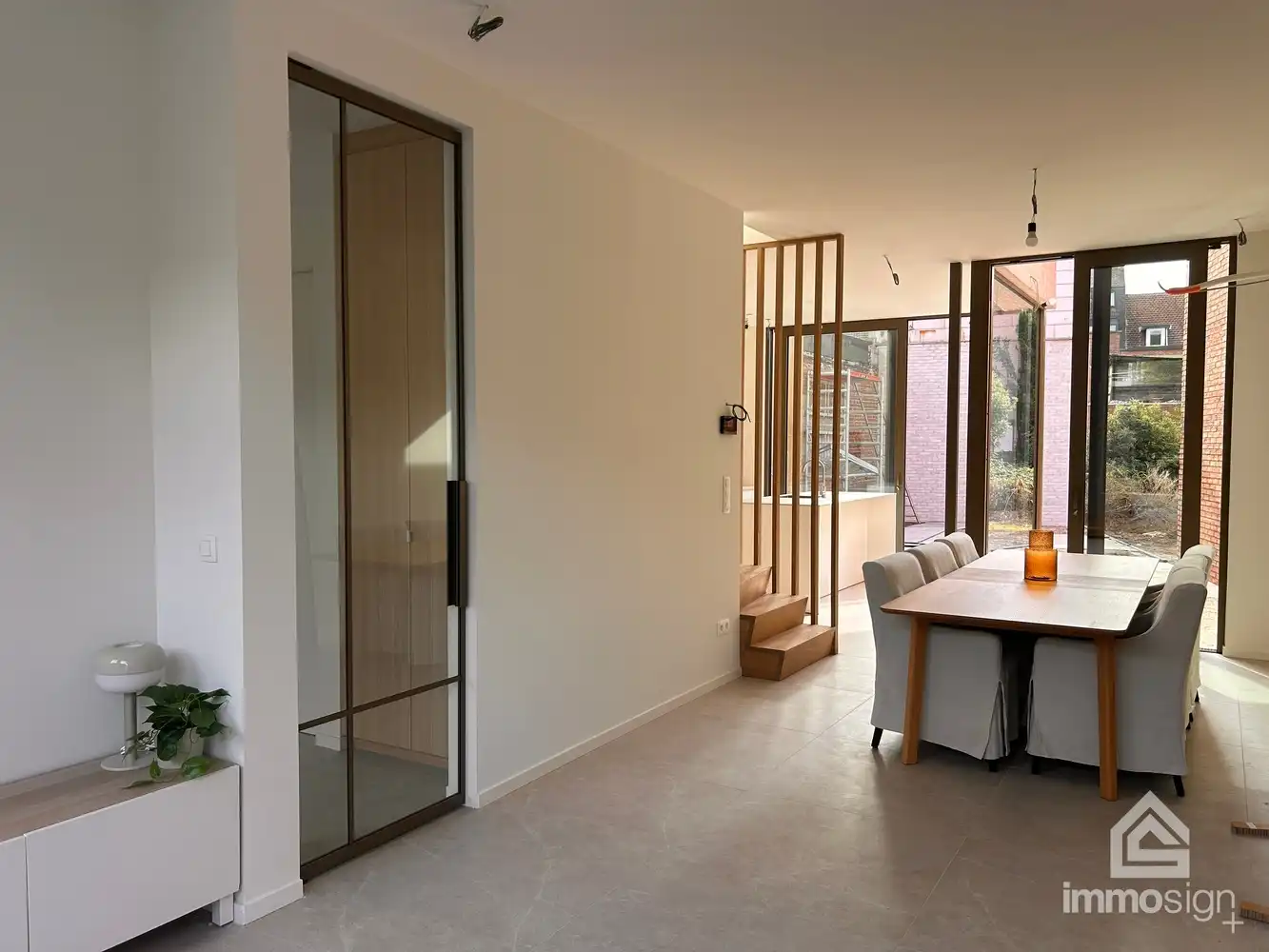 Volledig nieuwe stadswoning achter charmante gevel met stadstuin, 3 slaapkamers, 2 badkamers in Bree centrum! foto 18