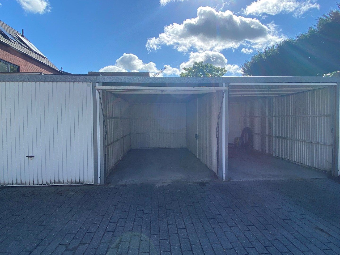 RUIM EN LICHTRIJK APPARTEMENT MET 3 SLAAPKAMERS EN GARAGE IN HARTJE PITTEM foto 11