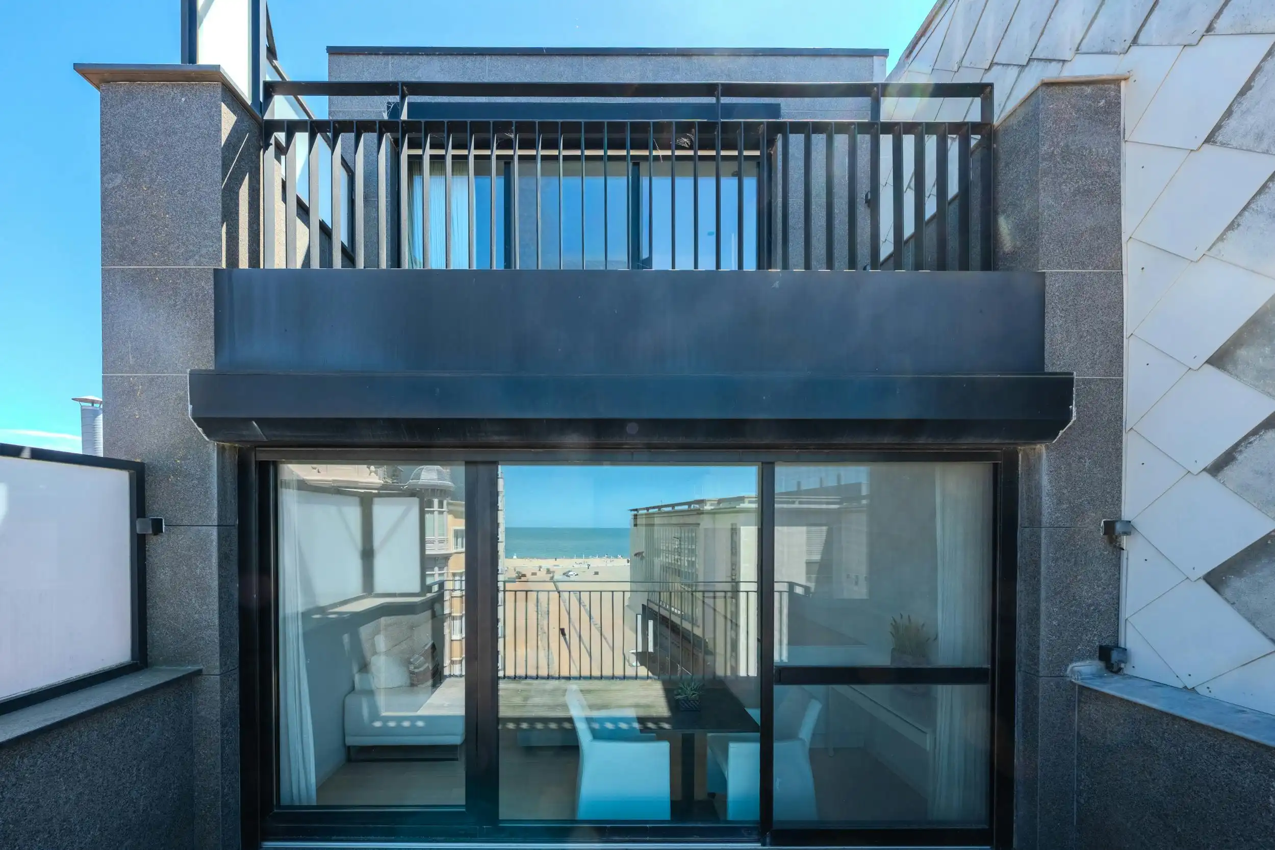 Magnifiek appartement met terras en zeezicht te Oostende foto 28