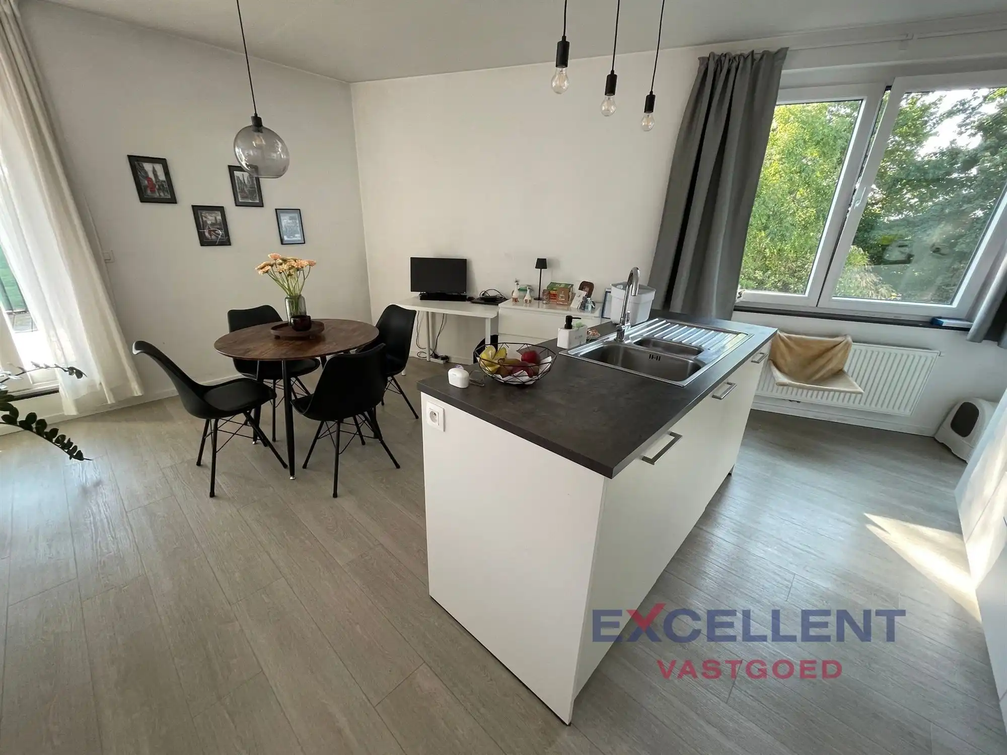 Energiezuinig 2-slaapkamerappartement te Deinze te huur foto 3