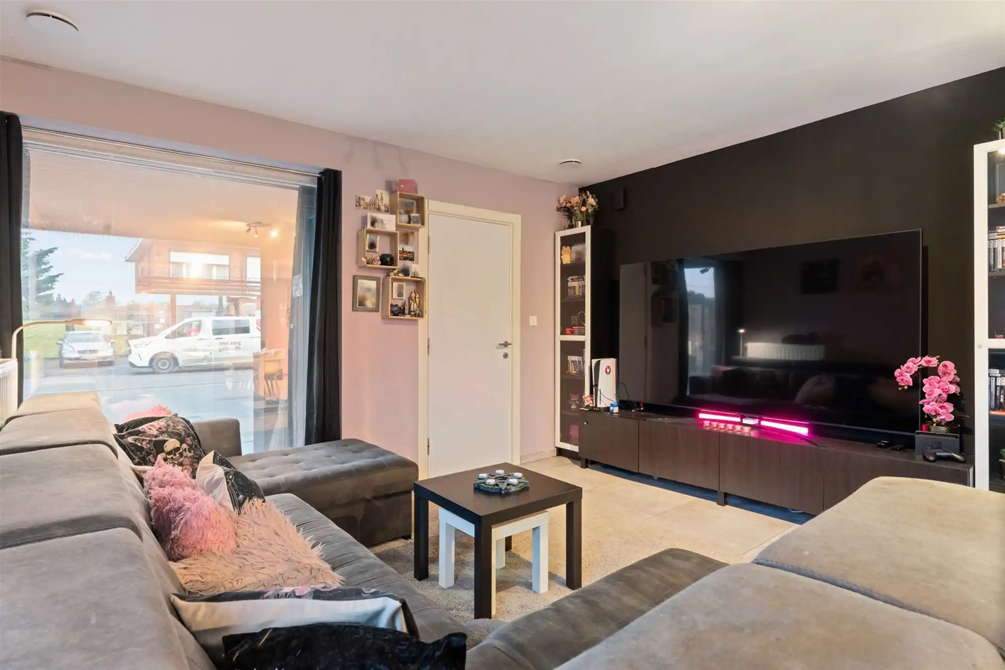 RUIME ENERGIEZUINIGE WONING MET 3 SLAAPKAMERS RUSTIG GELEGEN TE LEOPOLDSBURG foto 3